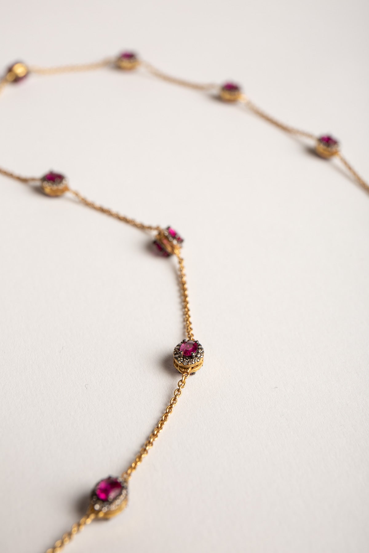 AMRAPALI LONDON | 18K YELLOW GOLD MINI RAJ RUBY NECKLACE - MAXFIELD LA