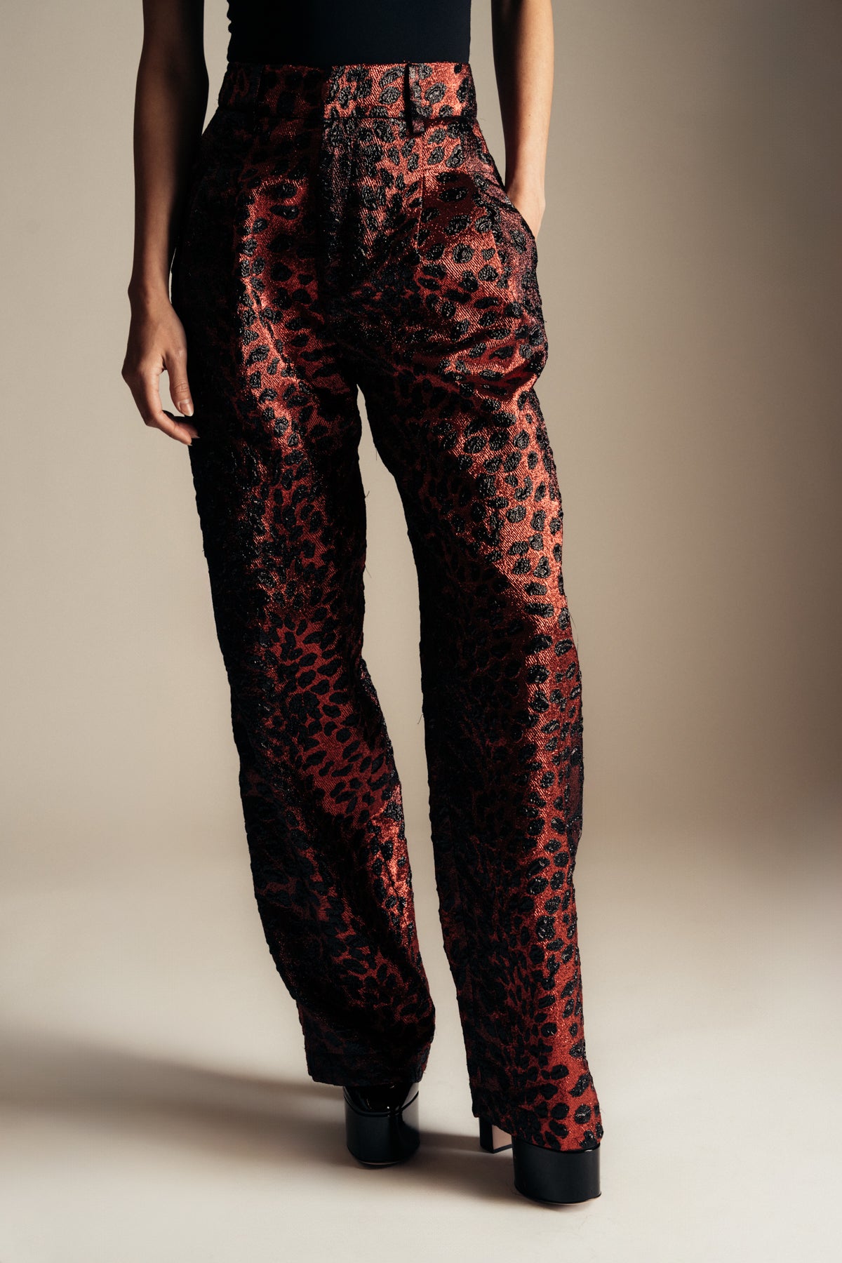 LIBERTINE | NIGHT LEOPARD PLEATED PANTS