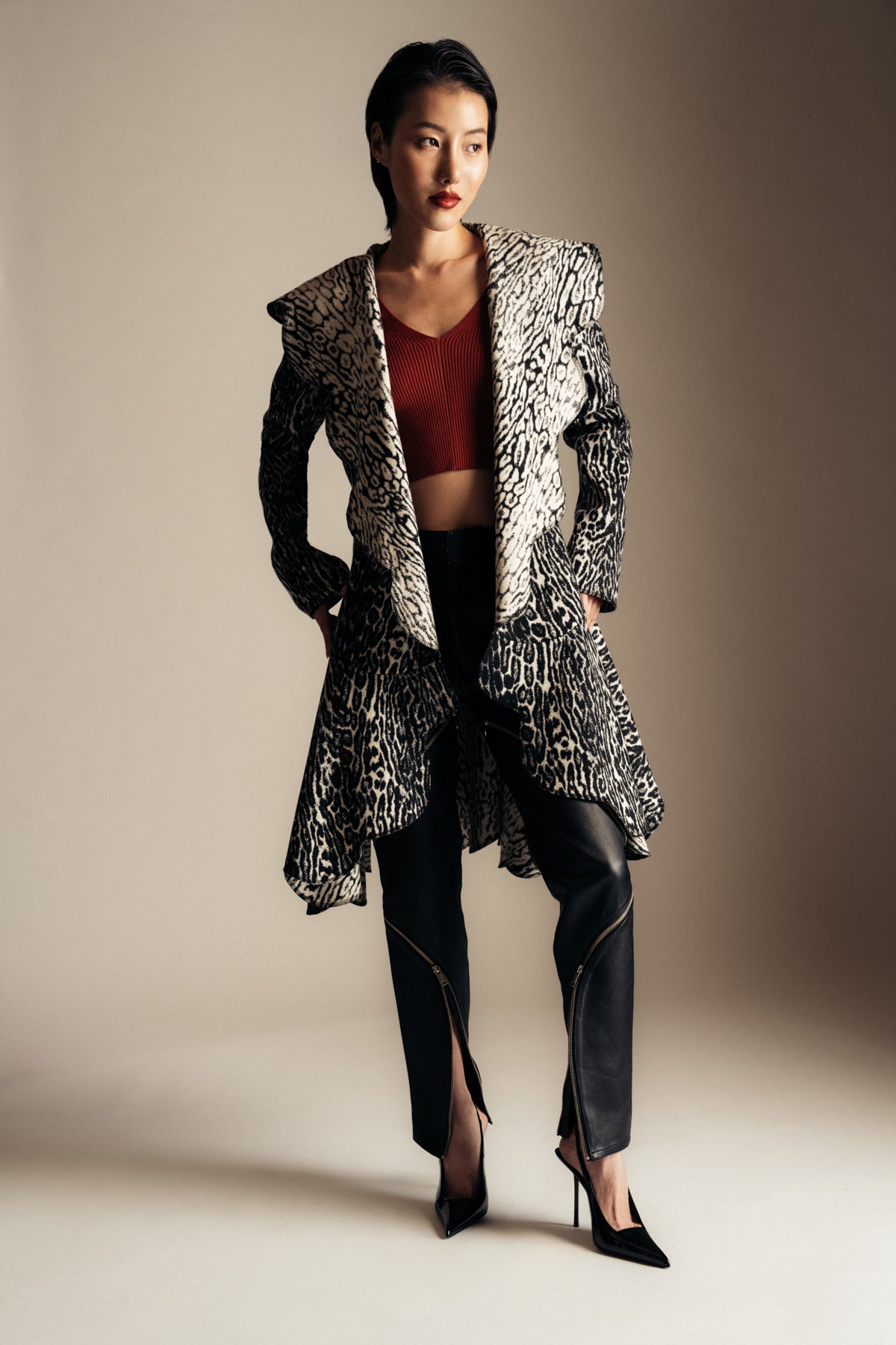 LIBERTINE | BLACK AND WHITE LEOPARD SCALLOP EDGE COAT