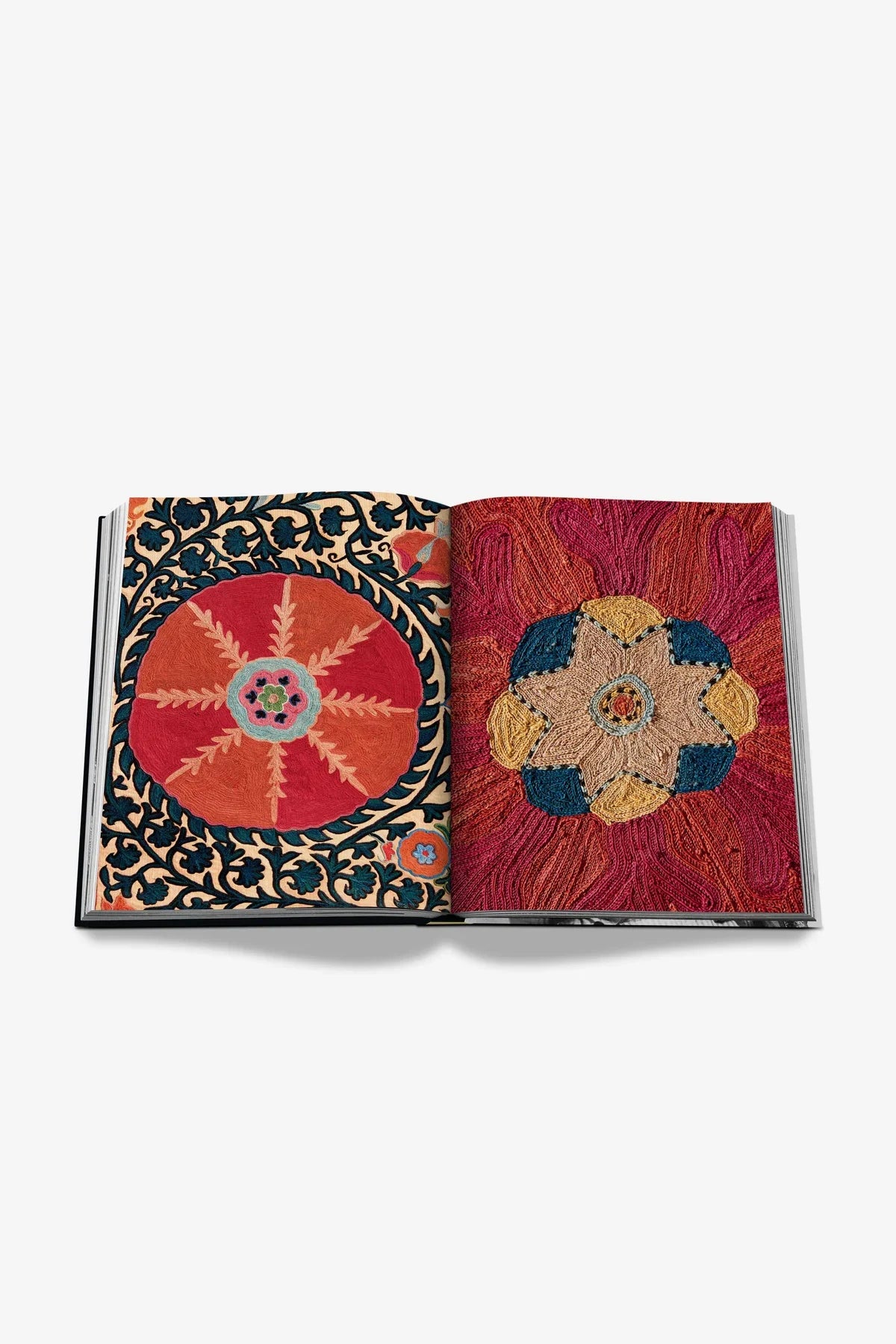 ASSOULINE | UZBEKISTAN SILK & GOLD: THE MAGNIFICENT ART OF COSTUME