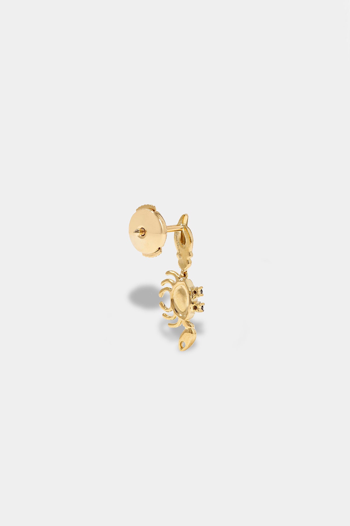 YVONNE LÉON | SINGLE DIAMOND MINI CRAB EARRING - MAXFIELD LA