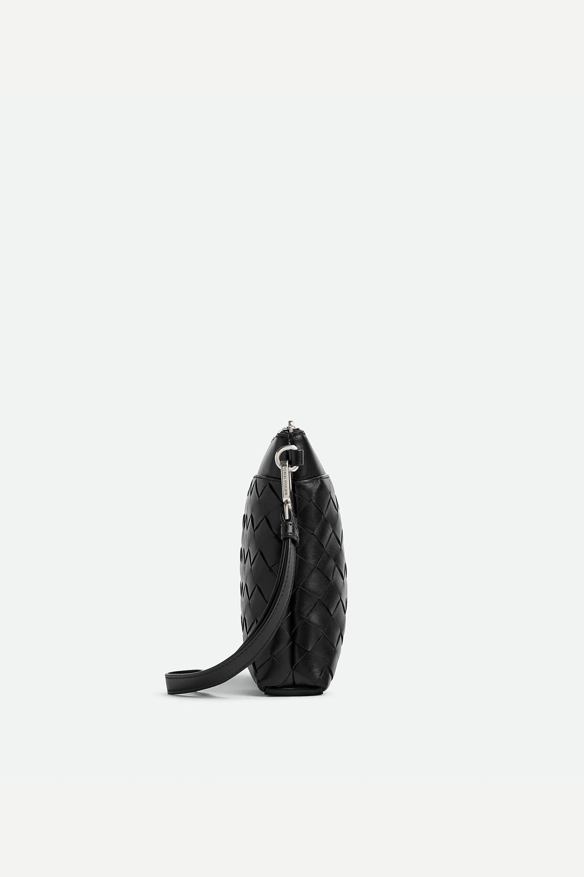 BOTTEGA VENETA | INTRECCIATO PRISM POUCH - MAXFIELD LA