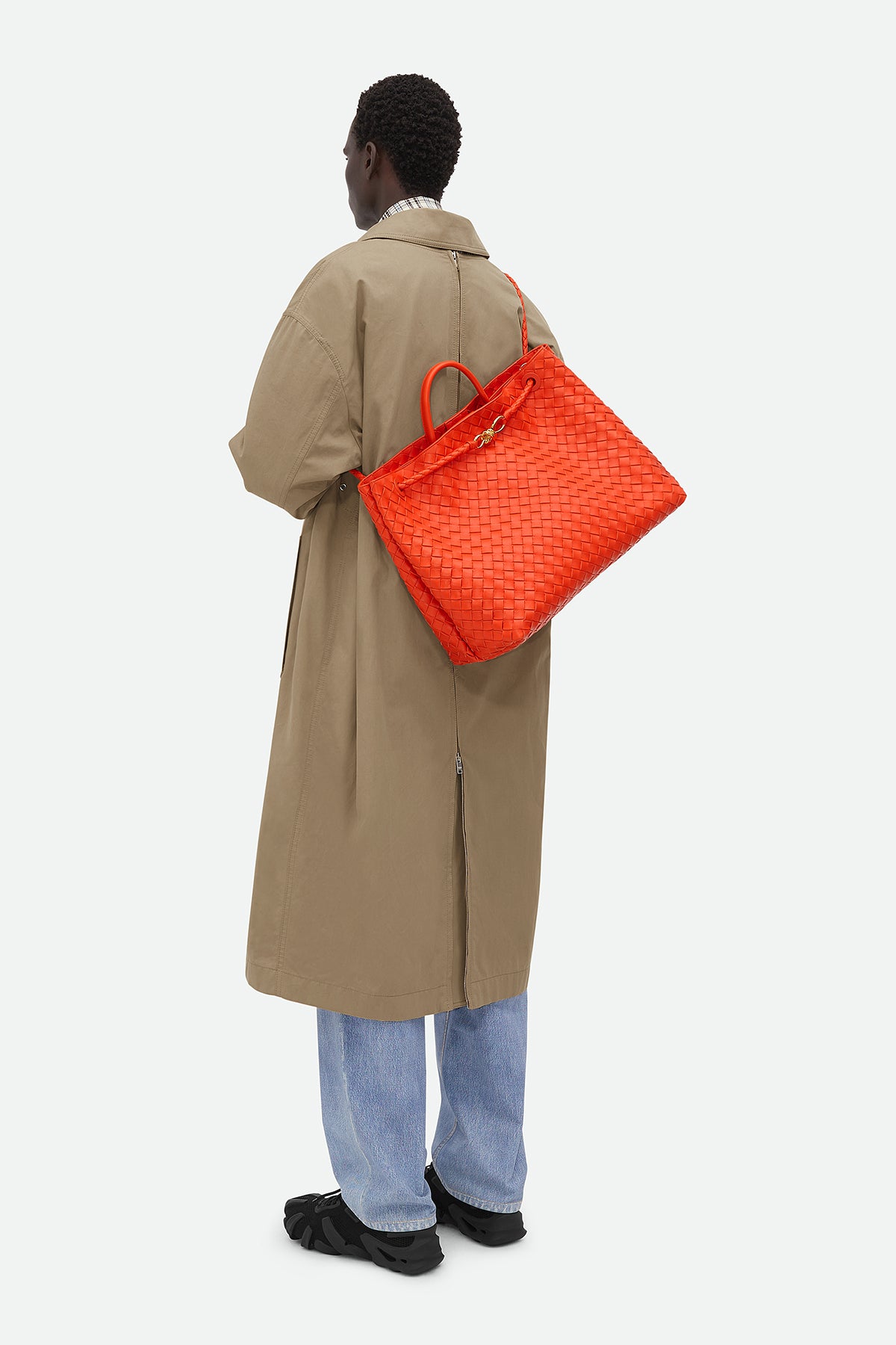 BOTTEGA VENETA | LARGE ANDIAMO - MAXFIELD LA