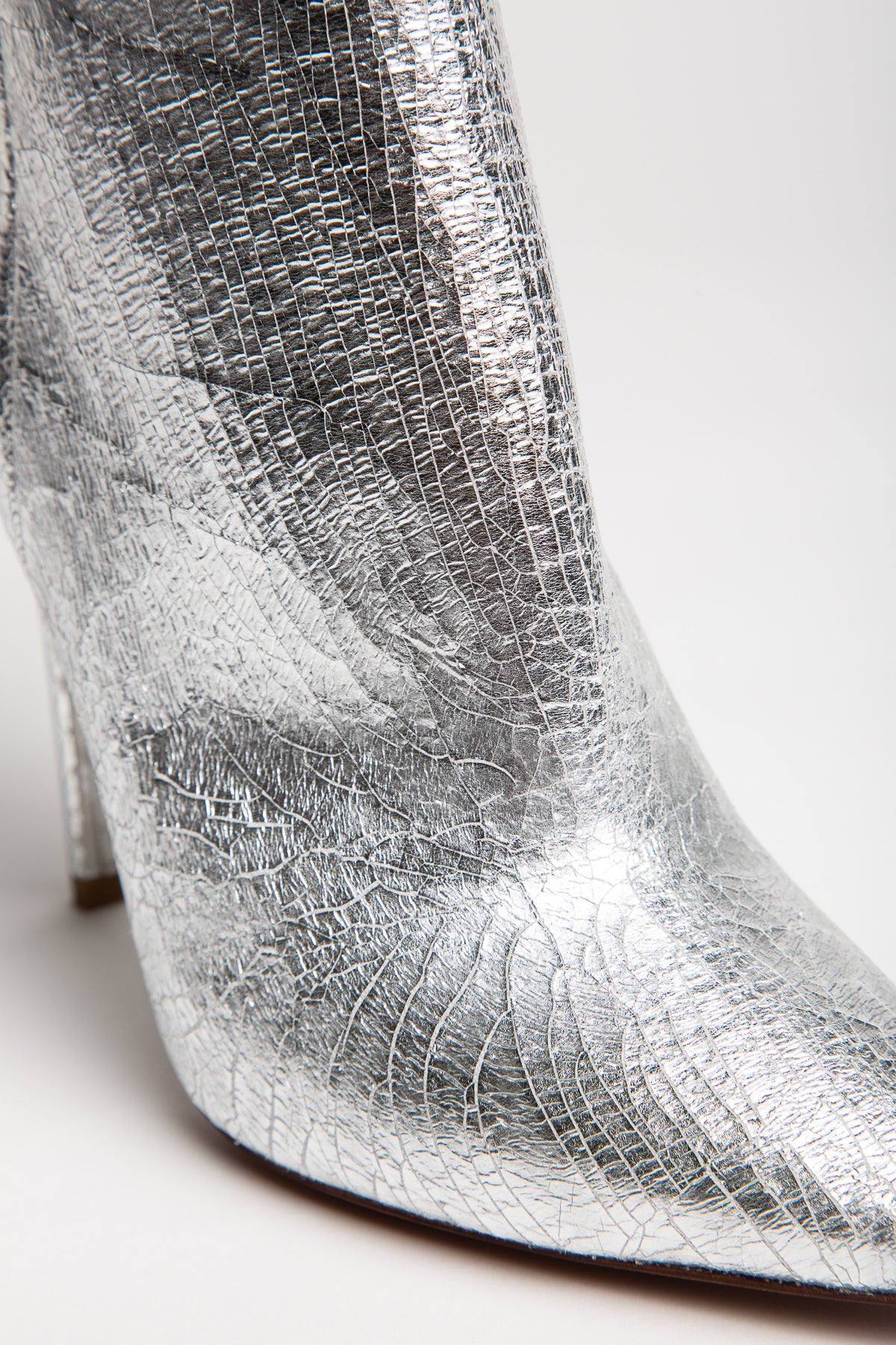 VETEMENTS | LEATHER CRACKLE BOOTS