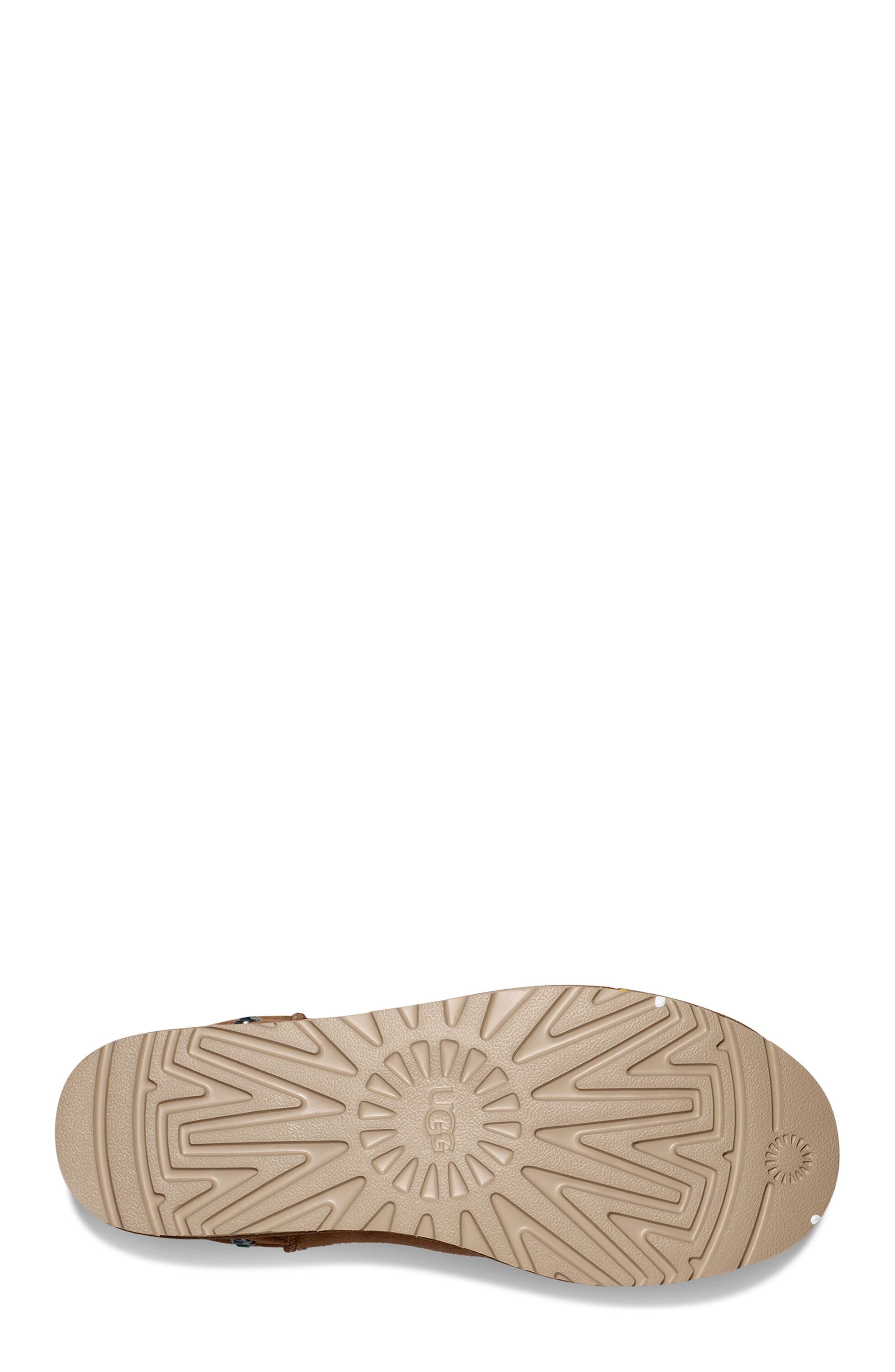 GALLERY DEPT. | UGG CLASSIC SHORT BOOT - MAXFIELD LA