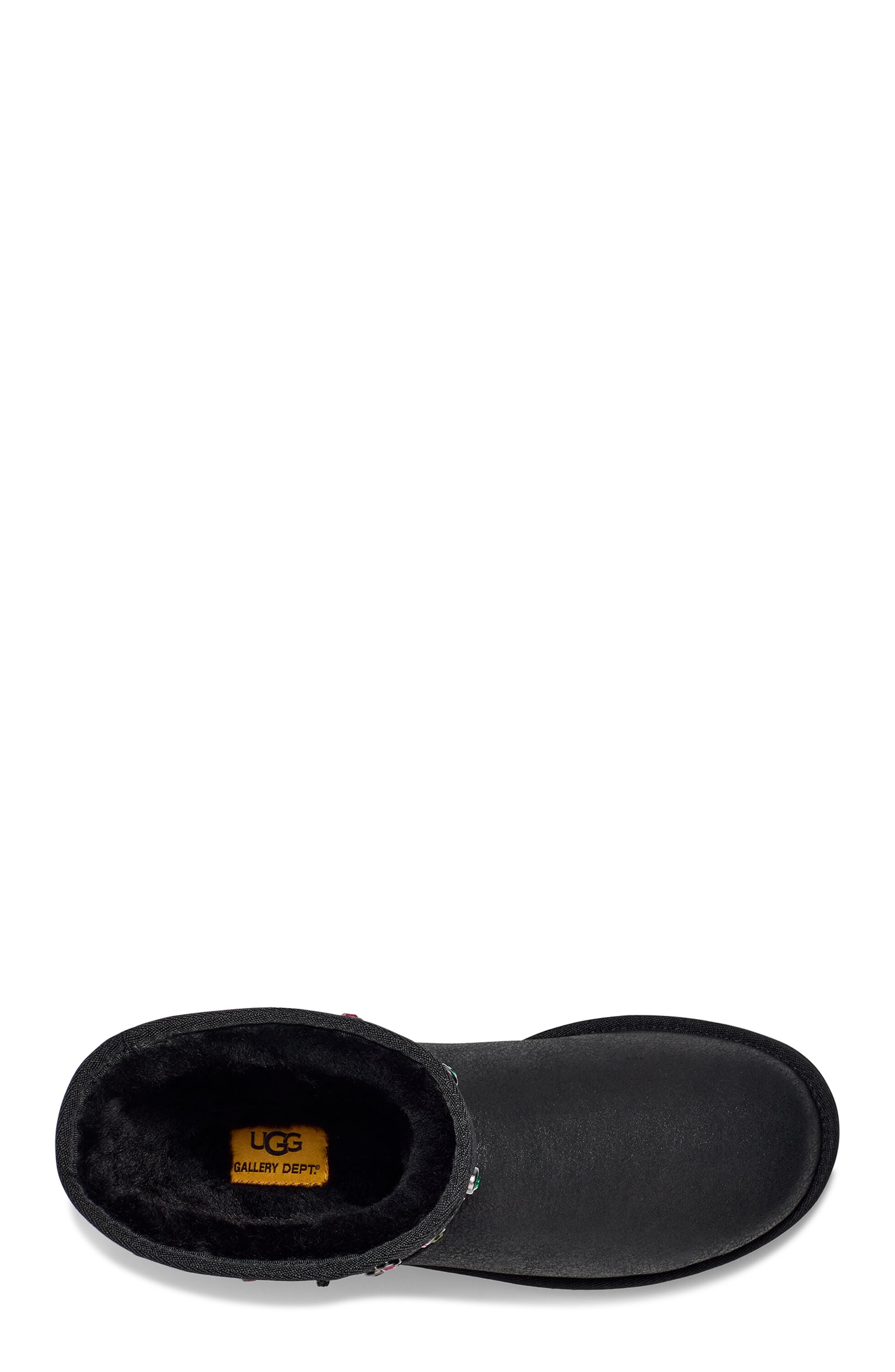 GALLERY DEPT. | UGG CLASSIC SHORT BOOT - MAXFIELD LA