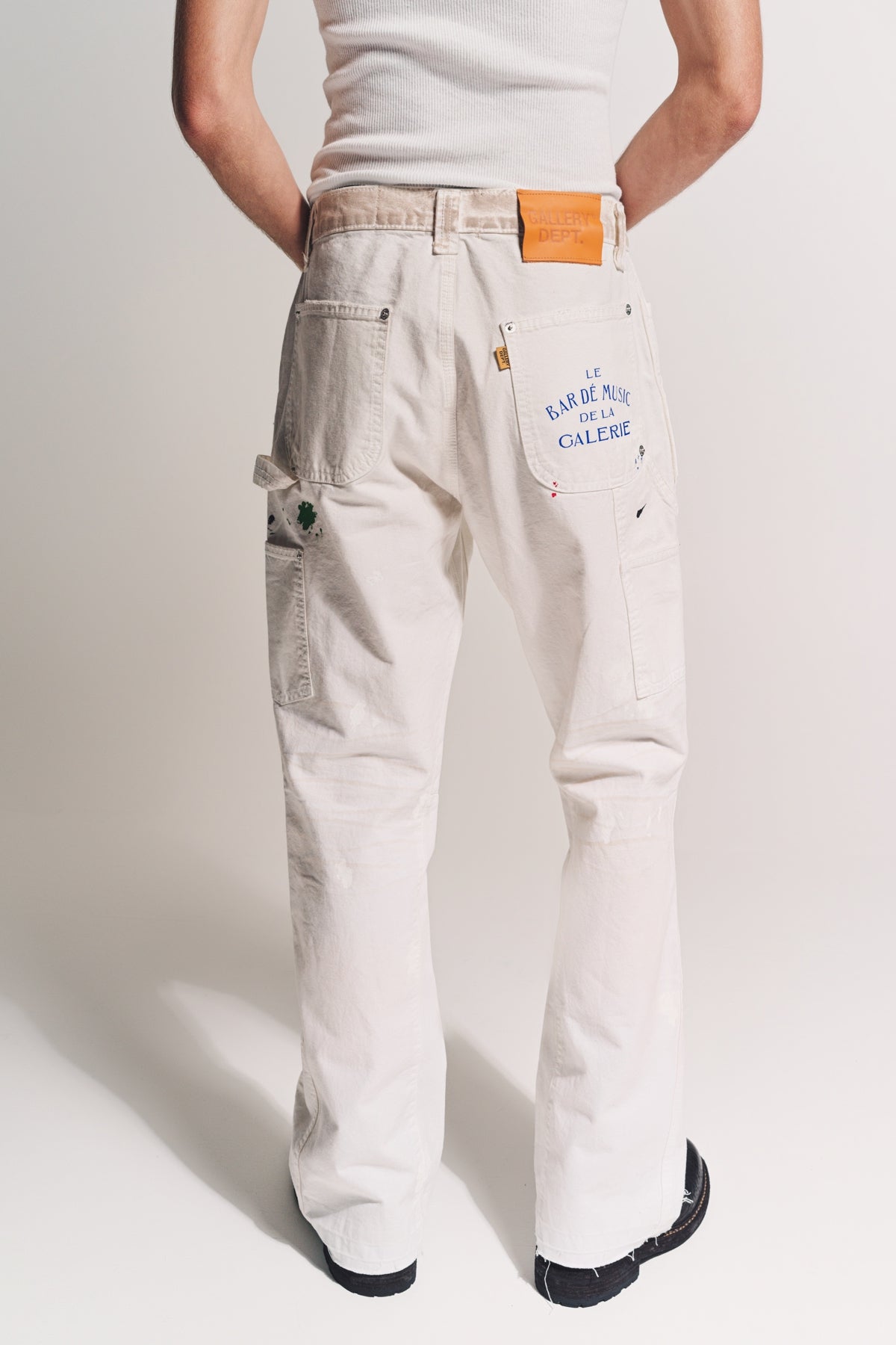 GALLERY DEPT. | PAINTED CARPENTER FLARE PANTS - MAXFIELD LA