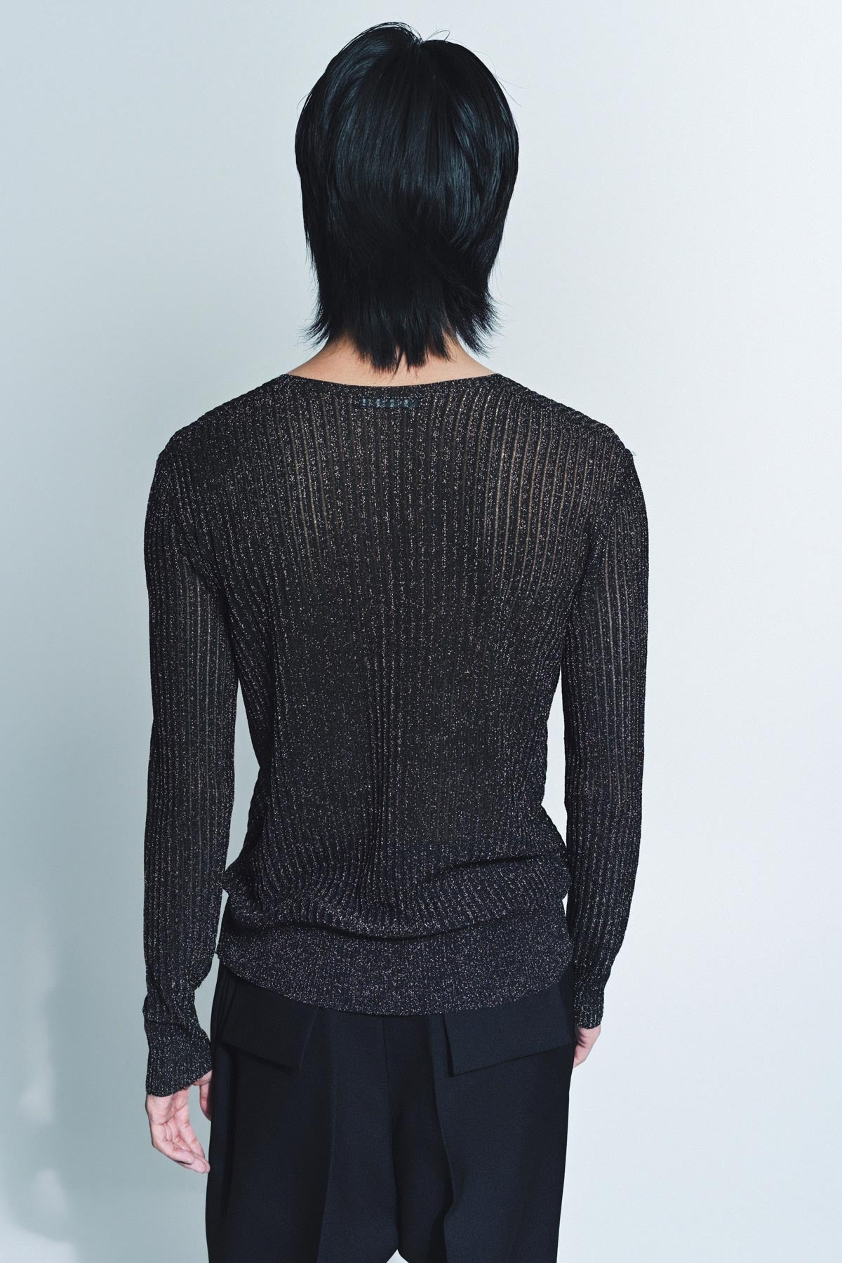 SAPIO | NO. 21 V-NECK SWEATER - MAXFIELD LA
