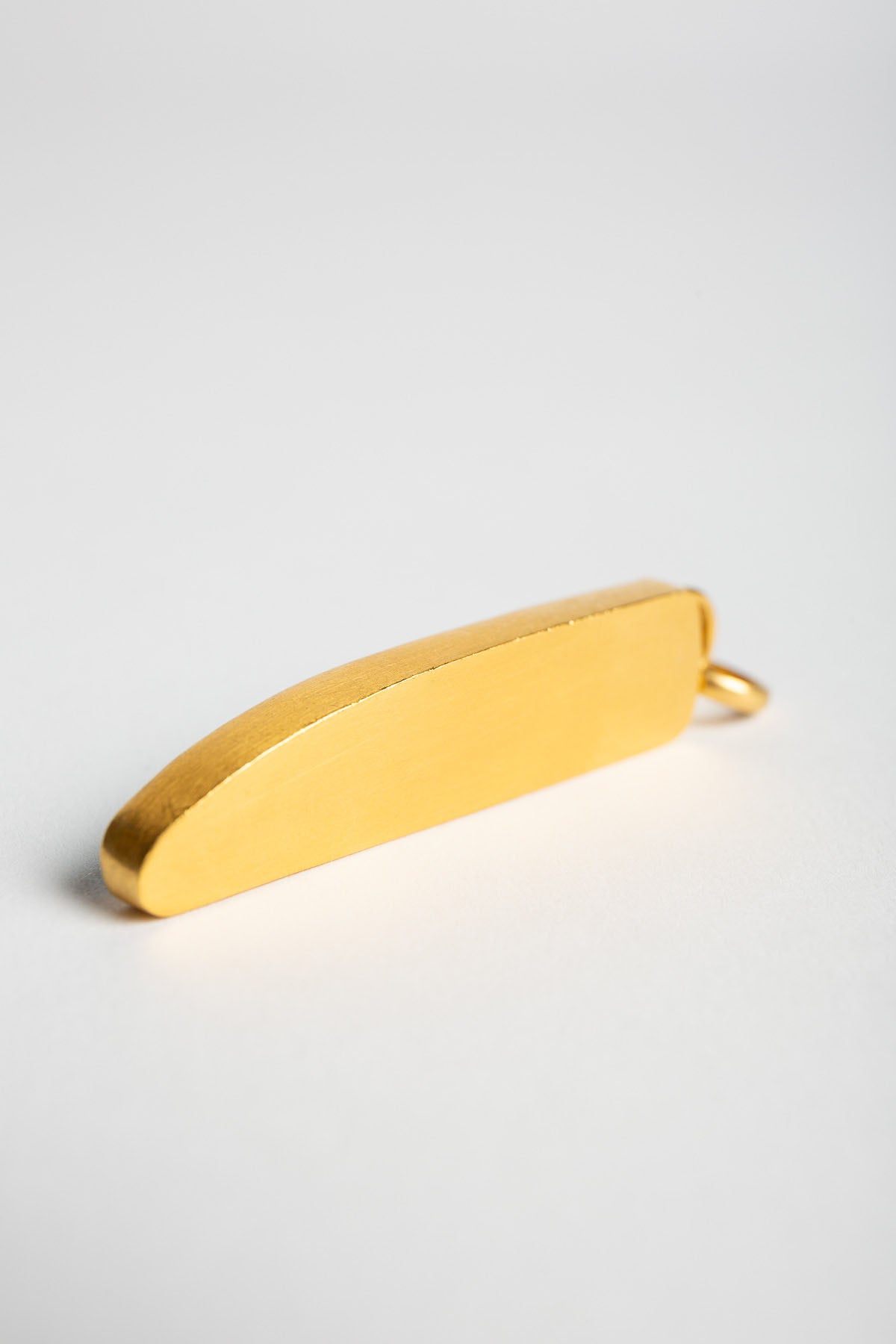 ELI HALILI | YELLOW GOLD & OPAL PENDANT