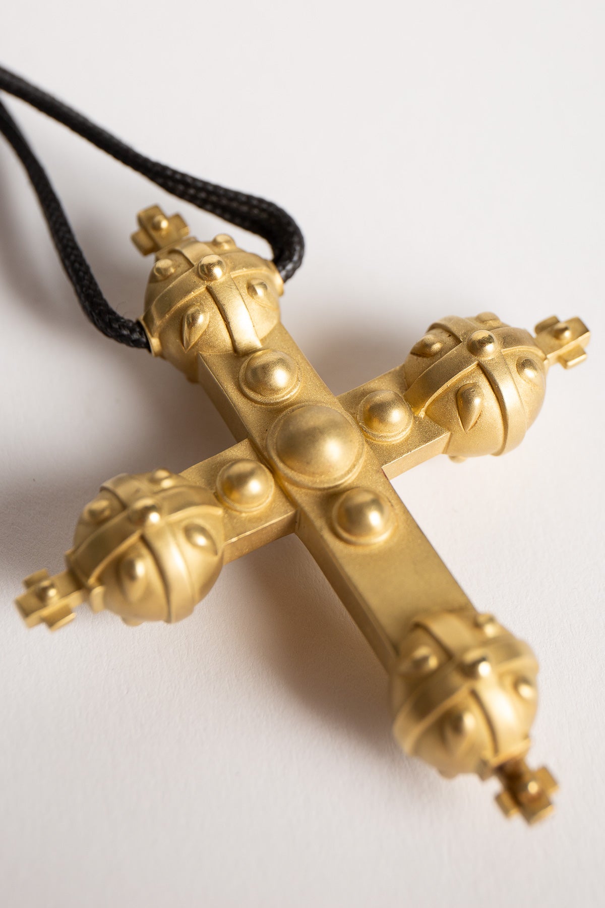 BARRY KIESELSTEIN-CORD | 1993 GOLD CROSS PENDANT - MAXFIELD LA