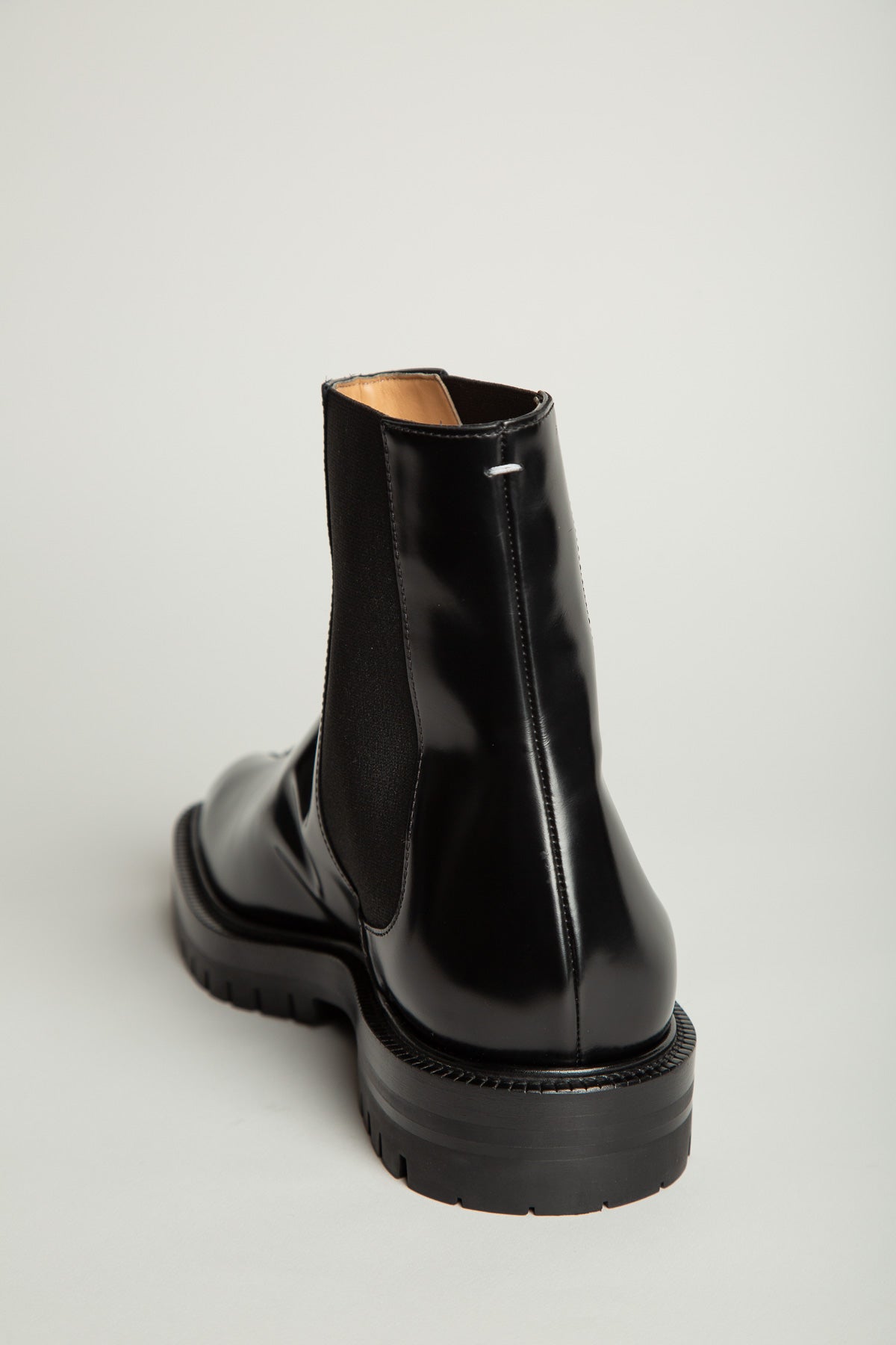 MAISON MARGIELA TABI CHELSEA BOOTS