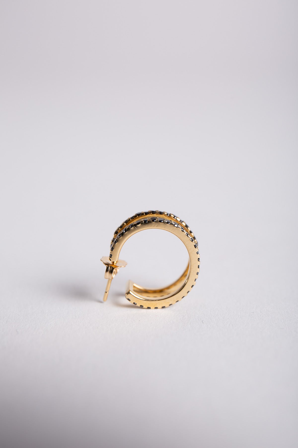 JOANNE FISKE | BLACK DIAMOND DOUBLE ROW EARRING (SINGLE)