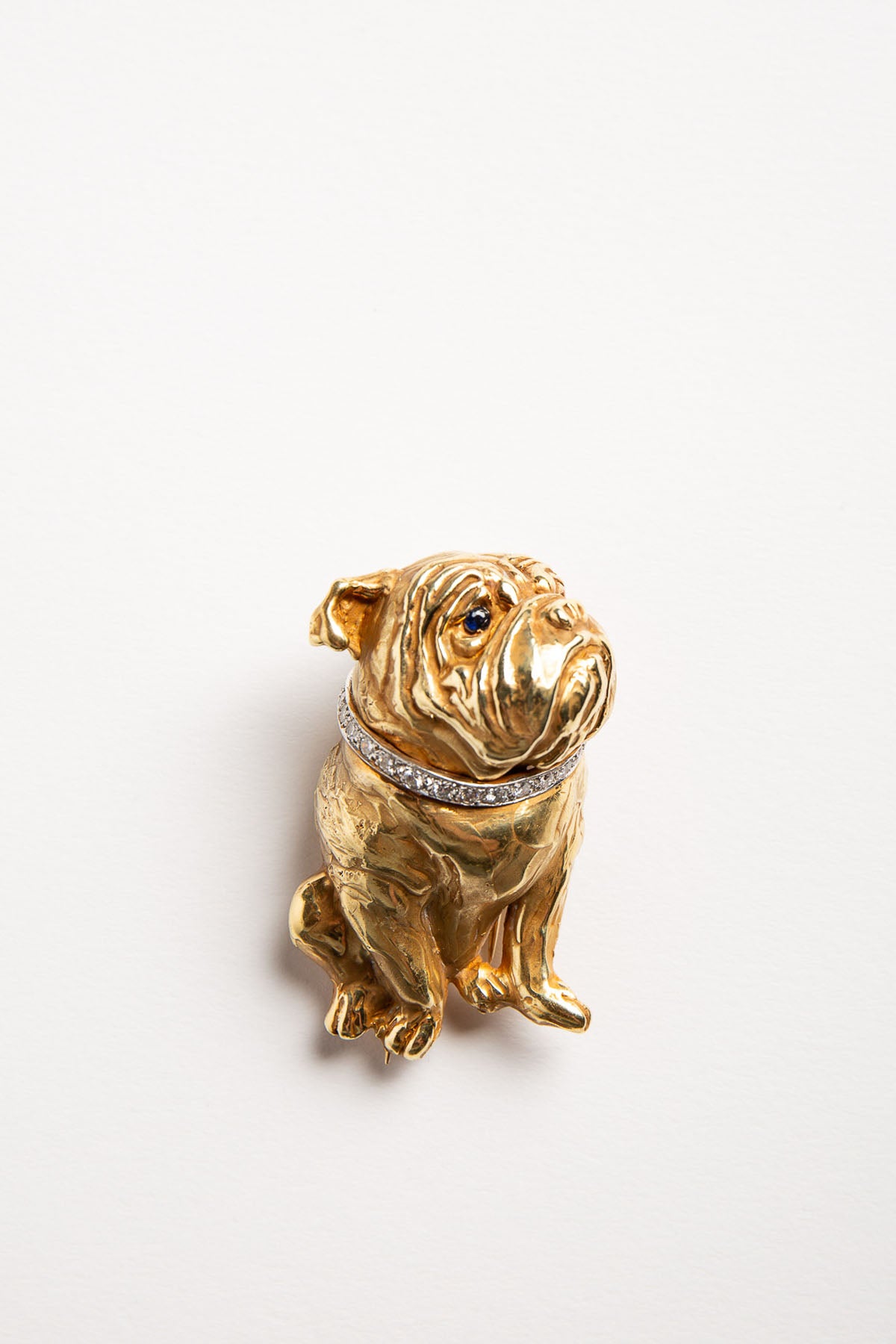 ERWIN PEARL | VINTAGE YELLOW GOLD, DIAMOND, AND SAPPHIRE BULLDOG BROOCH - MAXFIELD LA
