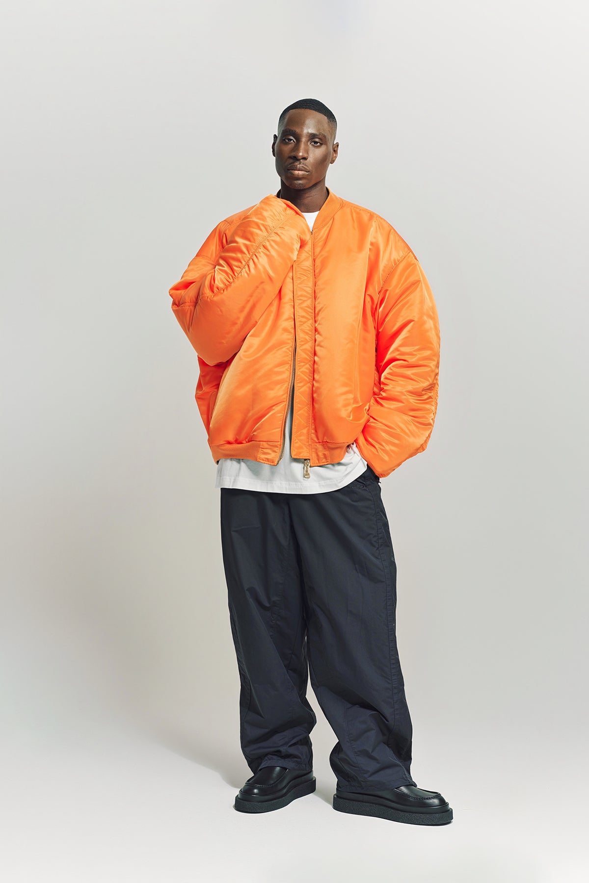 VETEMENTS | OVAL LOGO TRACKPANTS