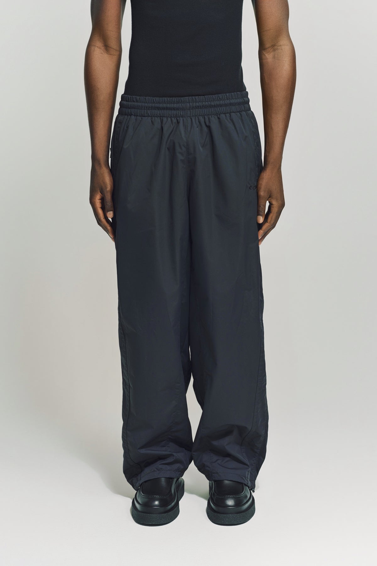 VETEMENTS | OVAL LOGO TRACKPANTS