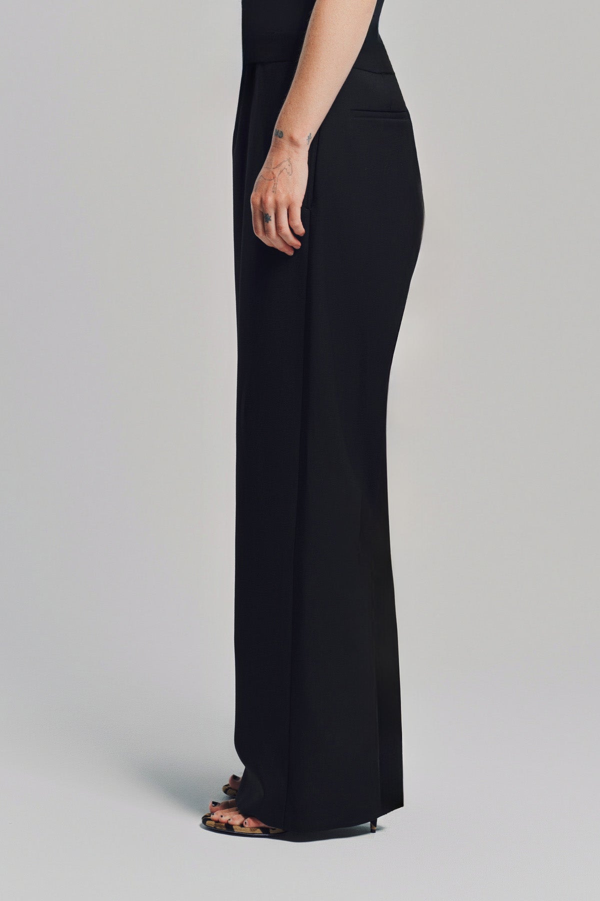 ALAÏA | ZIP-UP SPIRAL PANTS