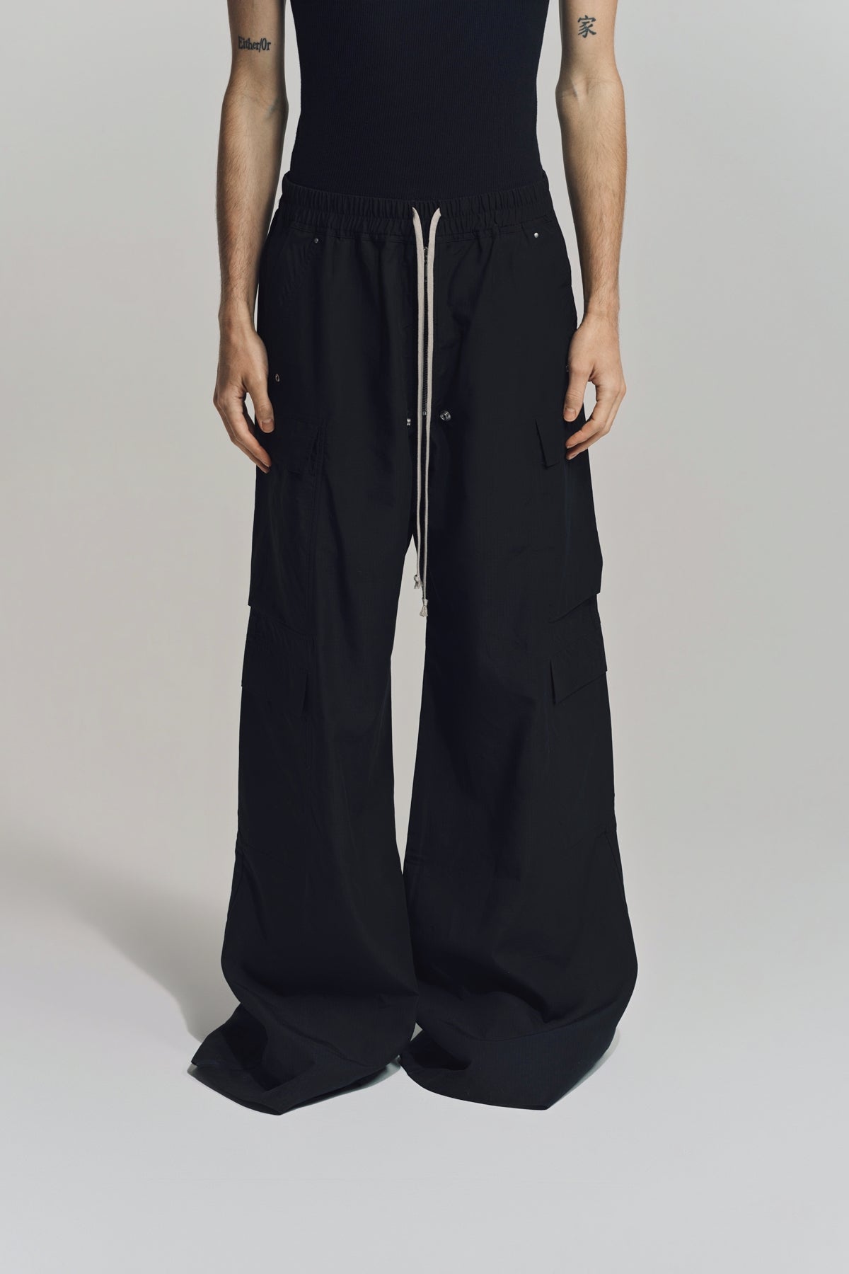 RICK OWENS DRKSHDW | DOUBLE CARGO JUMBO BELAS PANTS 