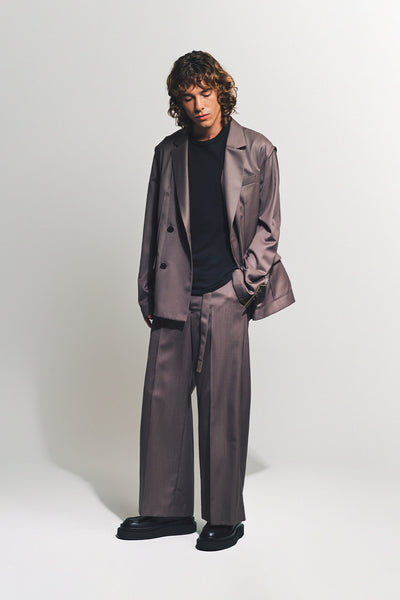 329920-44653-SACAI-DOESKIN-