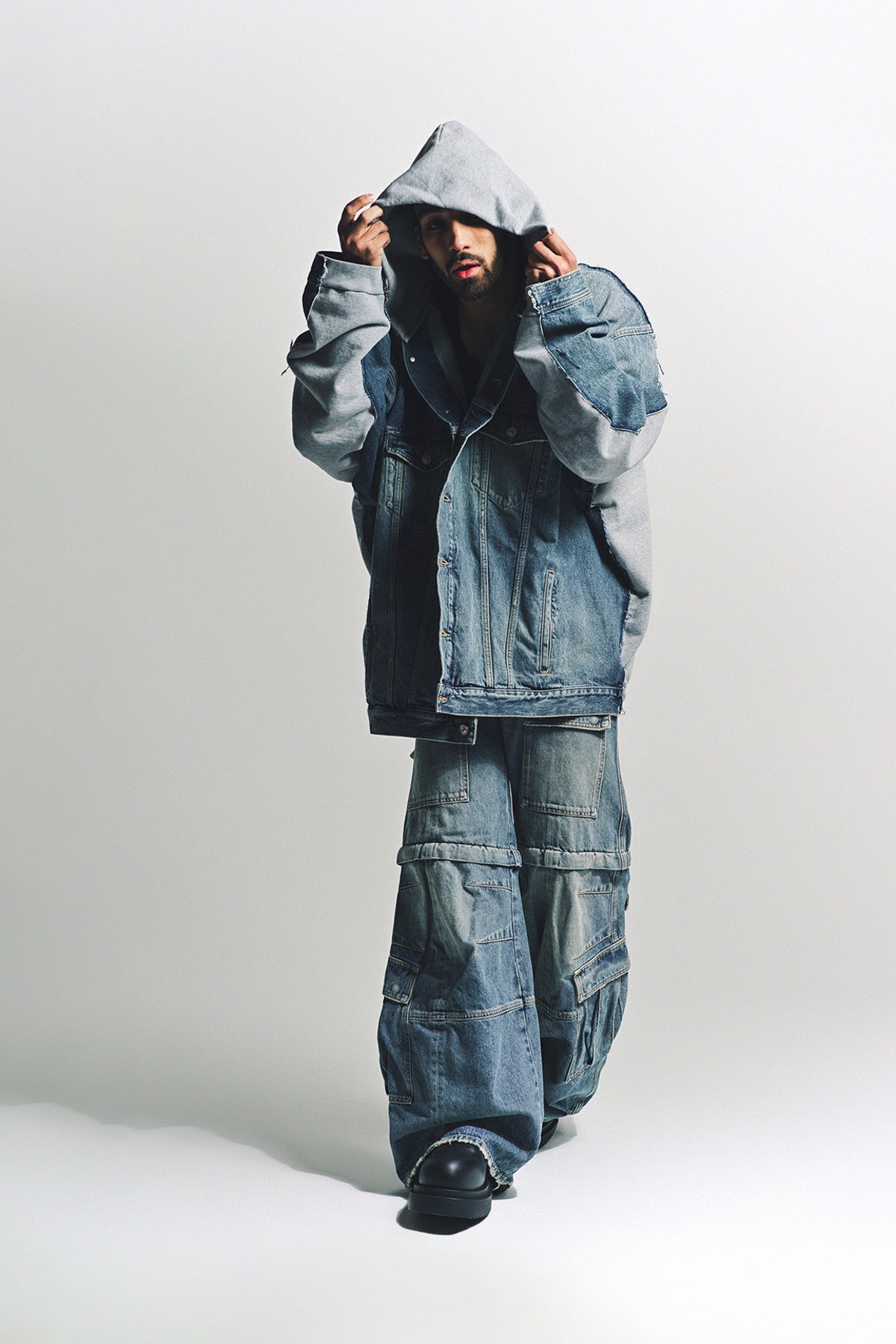 BALENCIAGA | UNISEX FLARED CARGO JEANS - MAXFIELD LA