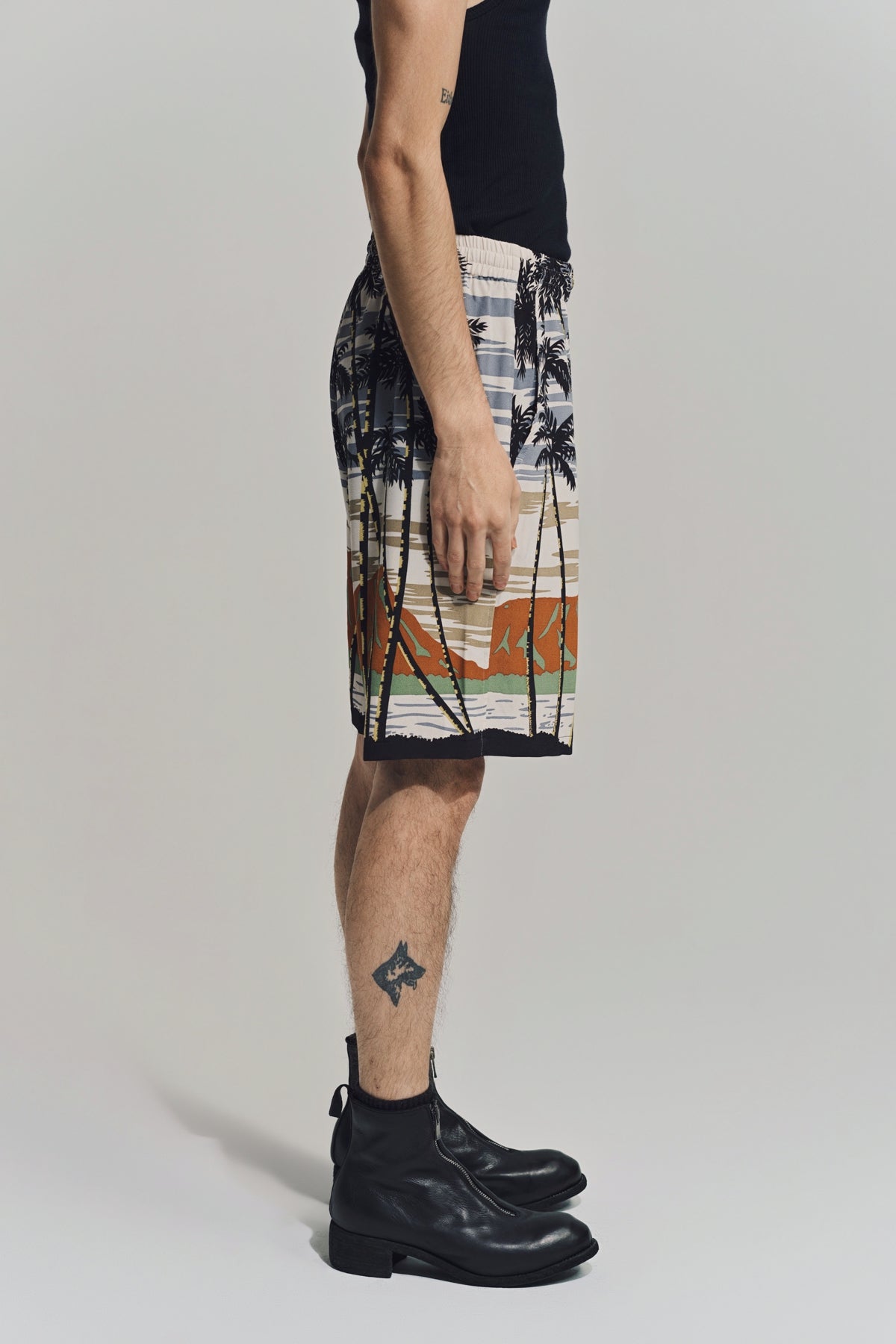 NOMARHYTHM TEXTILE | PALM TREE SHORTS