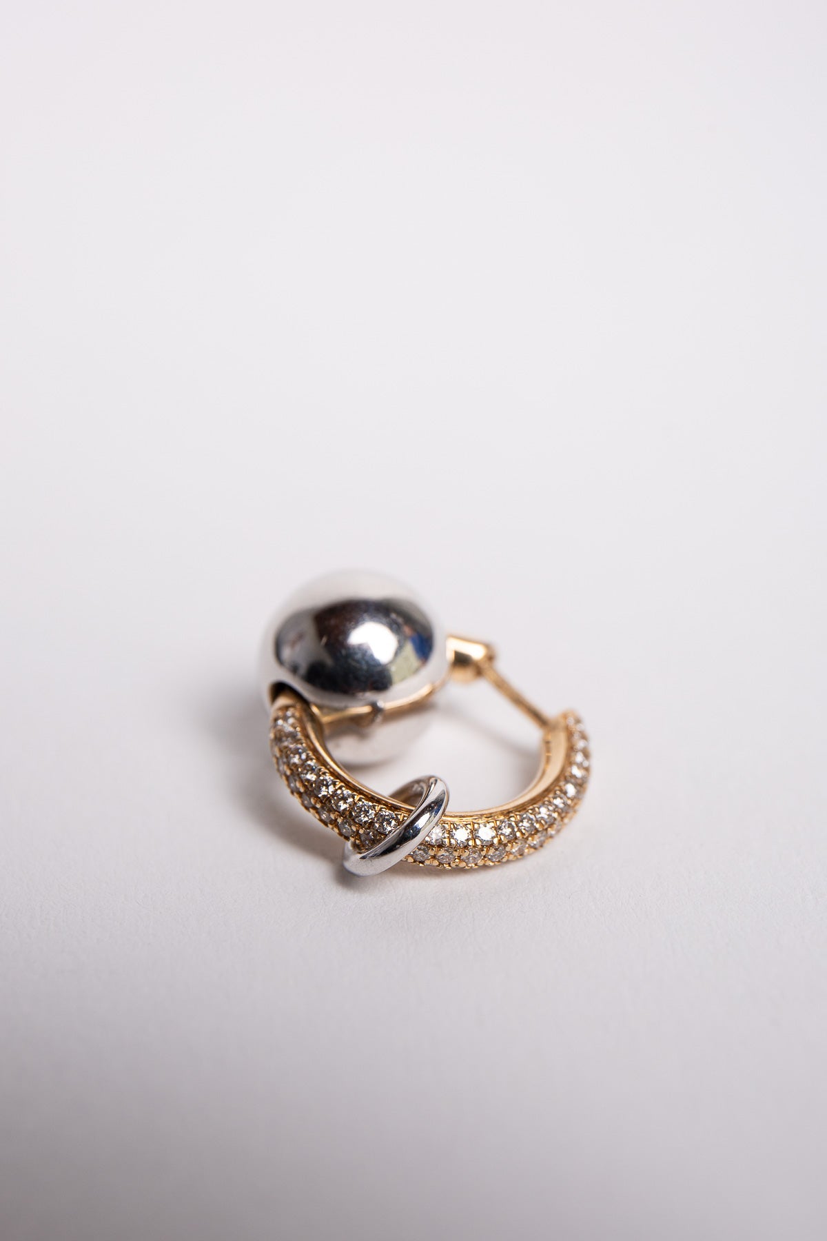 RAINBOW K | LARGE LINE PIERCING EARRING (SINGLE) - MAXFIELD LA