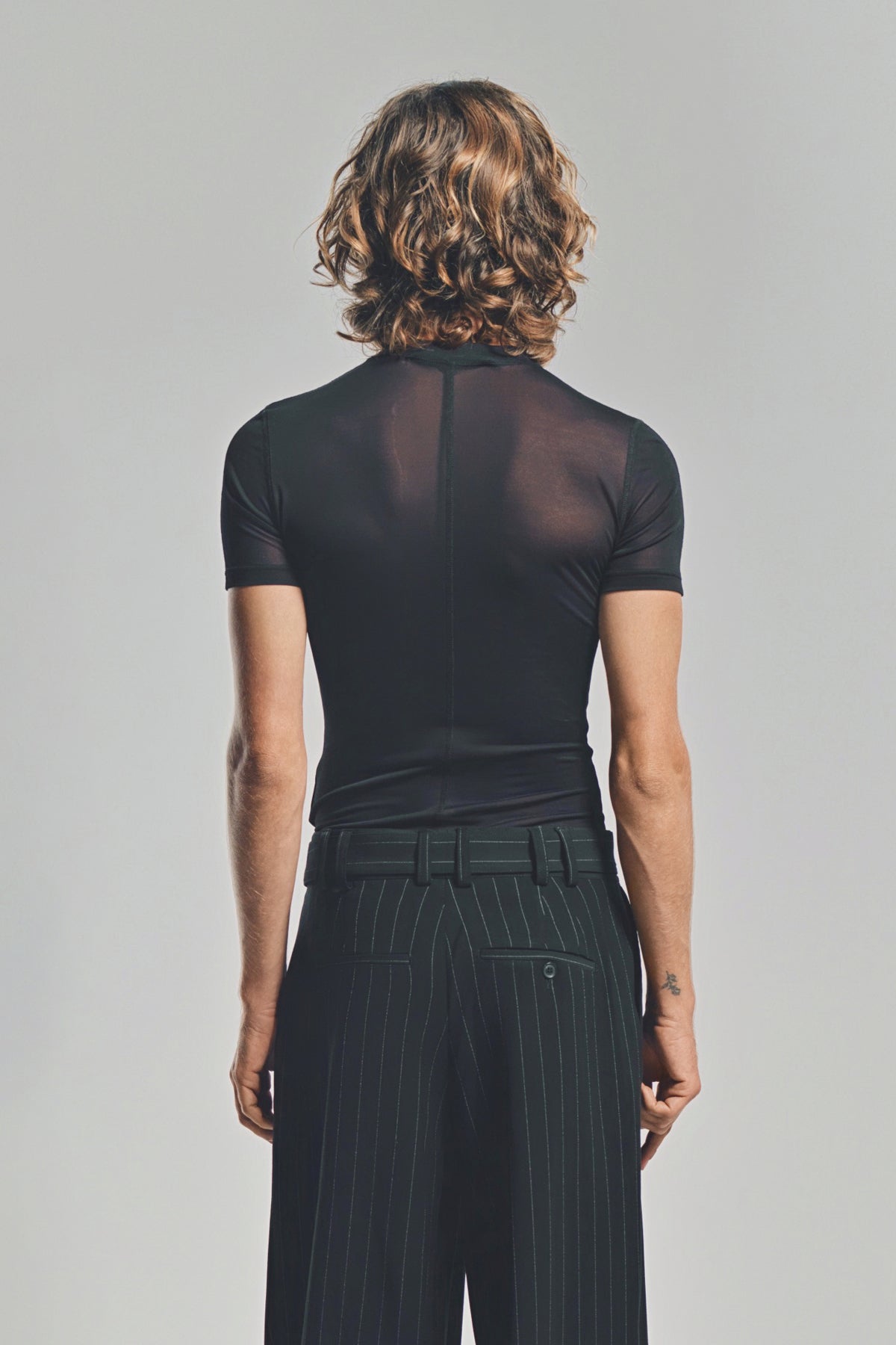 LOUIS GABRIEL NOUCHI | MESH SHORT SLEEVE T-SHIRT