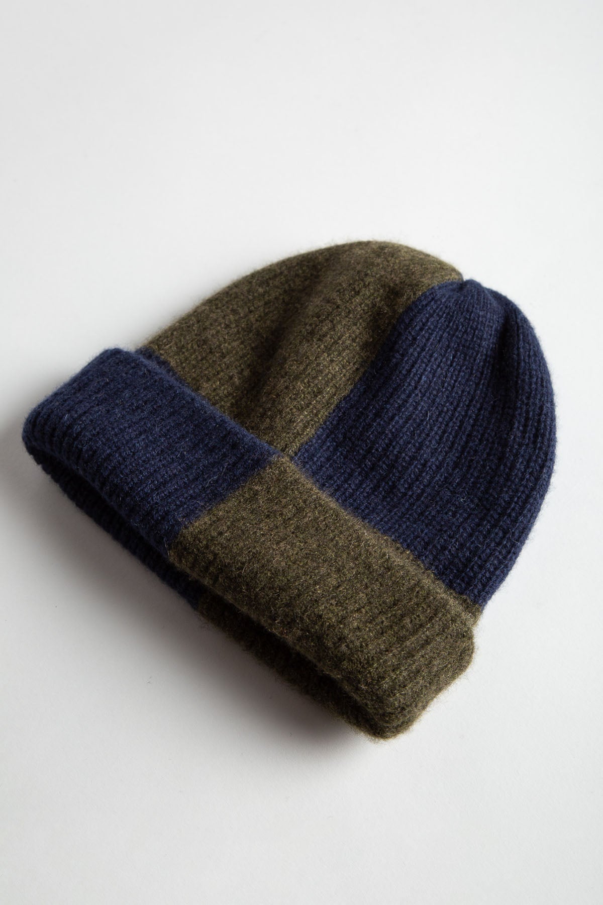 THE ELDER STATESMAN | CHECKED WATCHMAN CAP