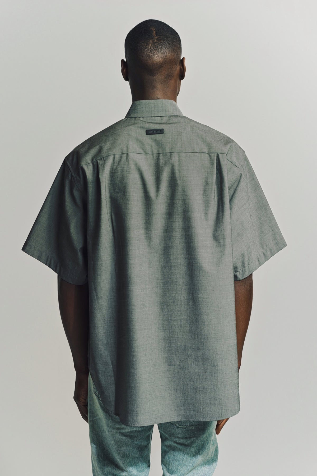 FEAR OF GOD | SHORT SLEEVE OXFORD SHIRT