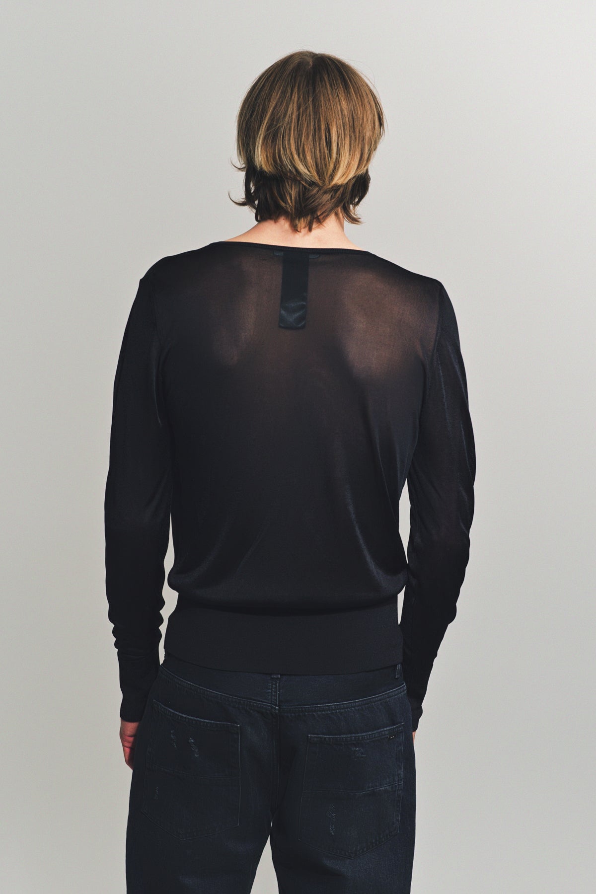 SAPIO | NO. 21 V-STRIPE SWEATER - MAXFIELD LA