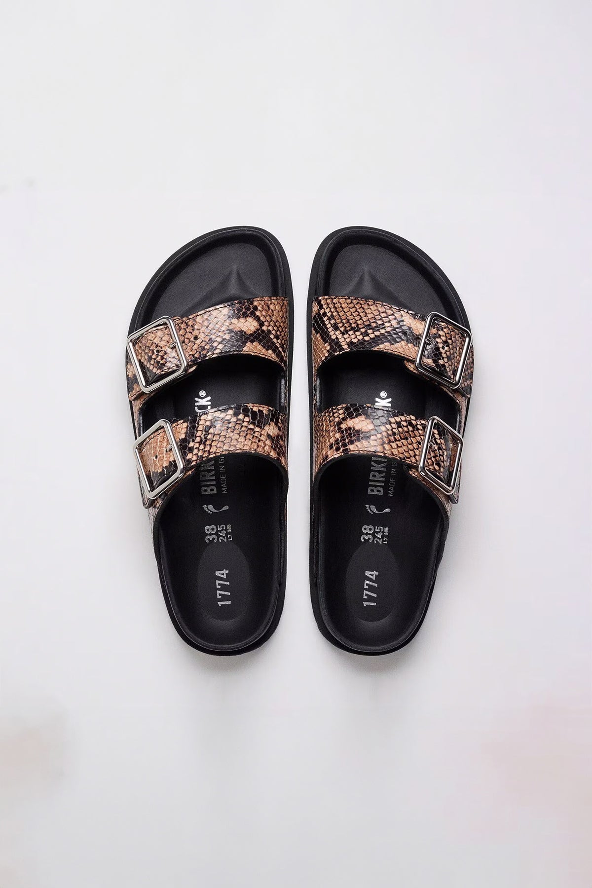 BIRKENSTOCK | WOMEN'S ARIZONA SNAKE 1774 - MAXFIELD LA