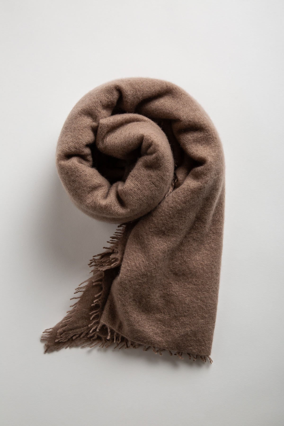 DENIS COLOMB | FUZZY FEUTRE SHAWL