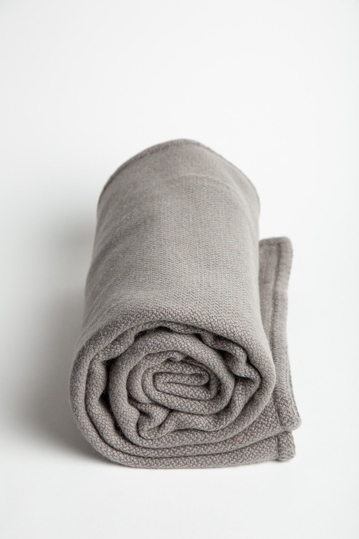 DENIS COLOMB | GOBI STITCHED EDGE BLANKET - MAXFIELD LA
