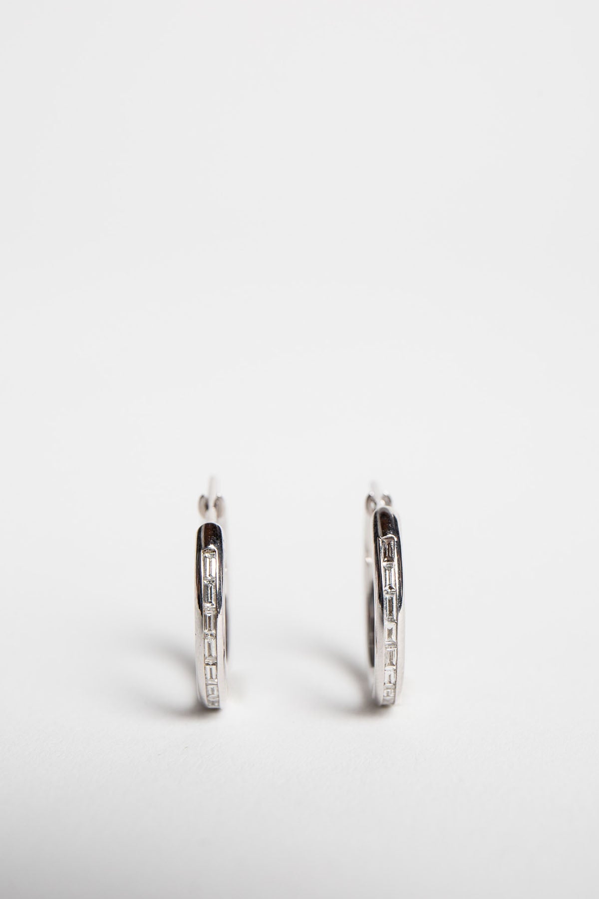 SPINELLI KILCOLLIN | MIRI PETITE BLANC HOOP EARRINGS - MAXFIELD LA