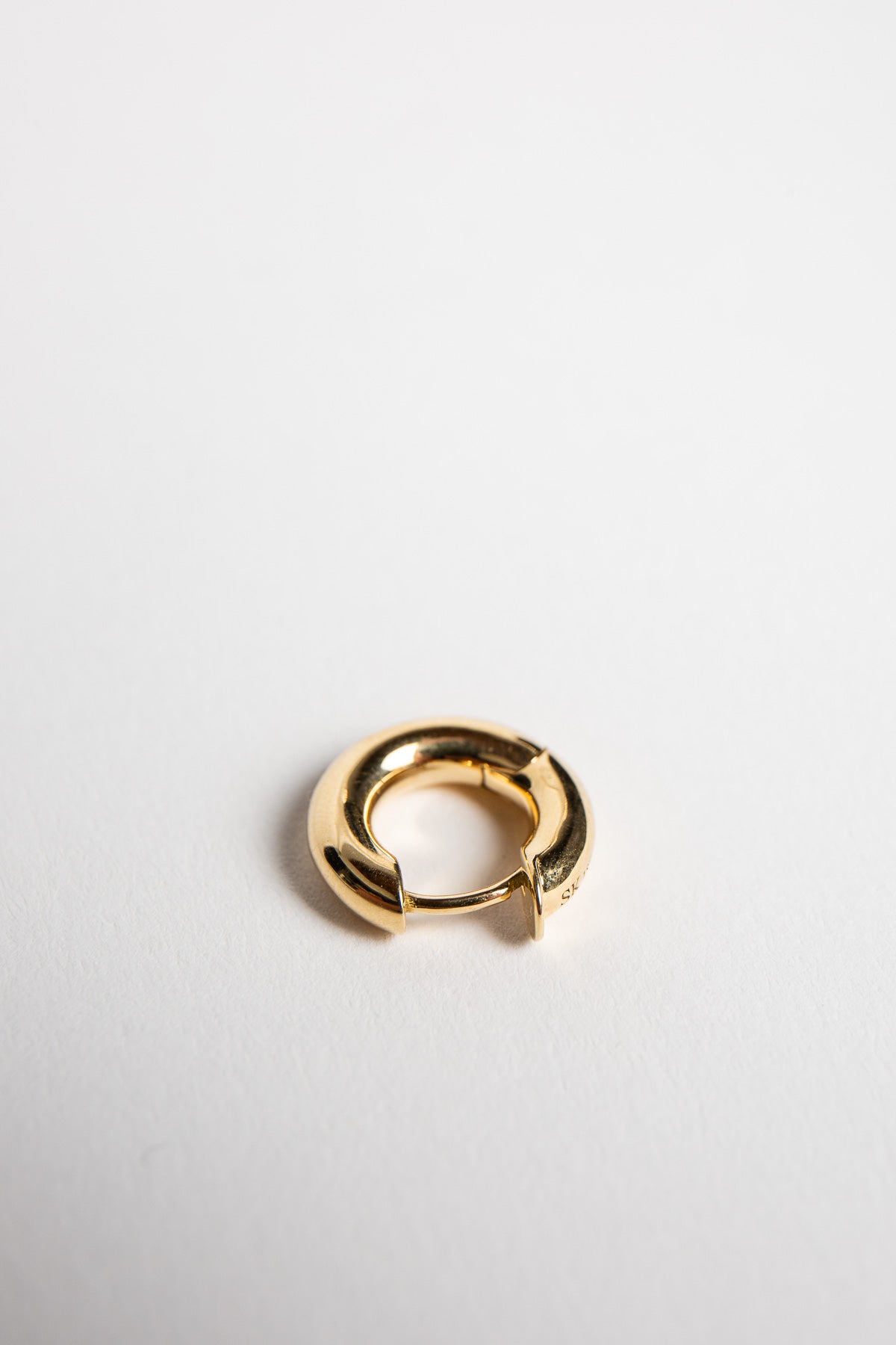 SPINELLI KILCOLLIN | MACRO HOOP EARRING (SINGLE) - MAXFIELD LA