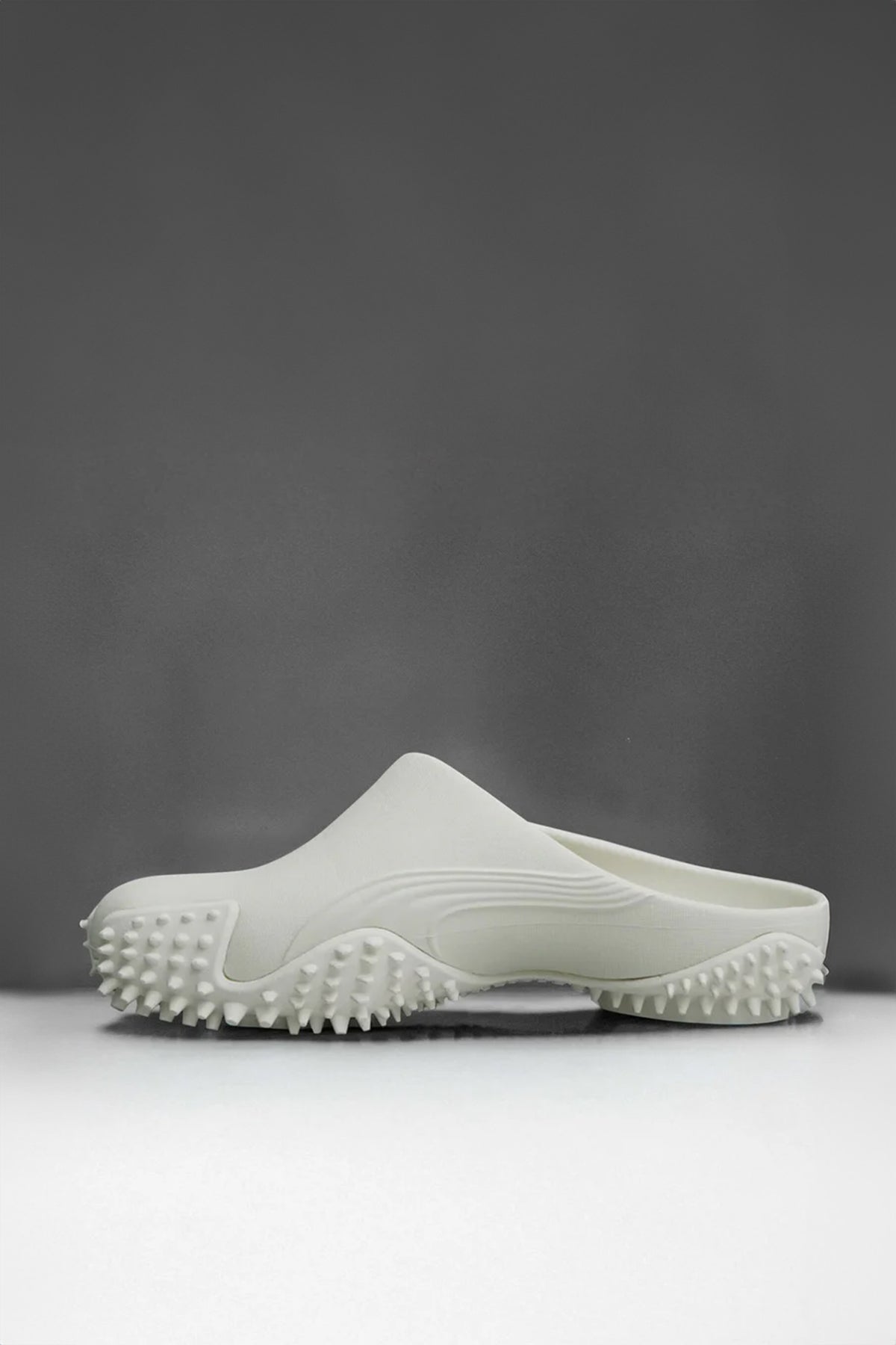サンダル Puma x Louis Gabriel Nouchi Mostro Mule Frosted White Puma and Louis-Gabriel Nouchi Release Mostro Mule
