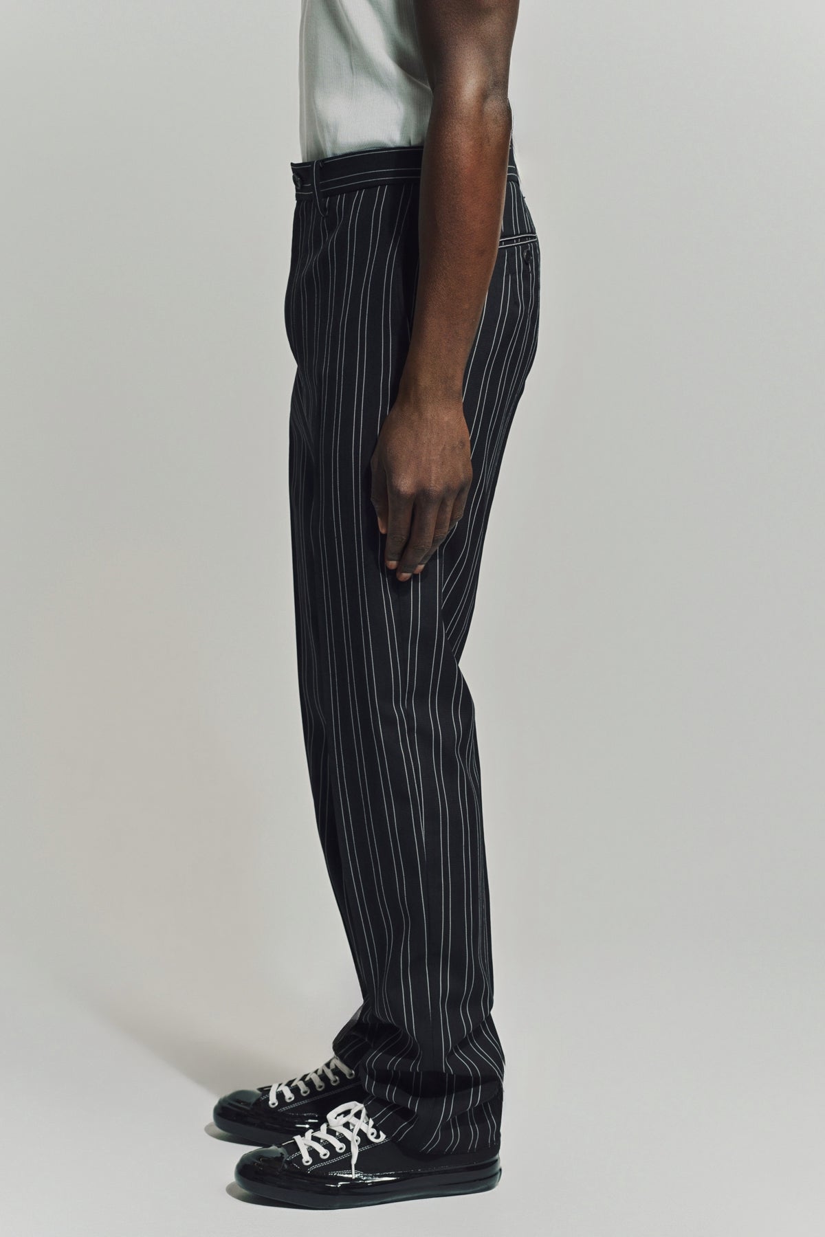 THE SOLOIST | PLAIN FRONT PANTS