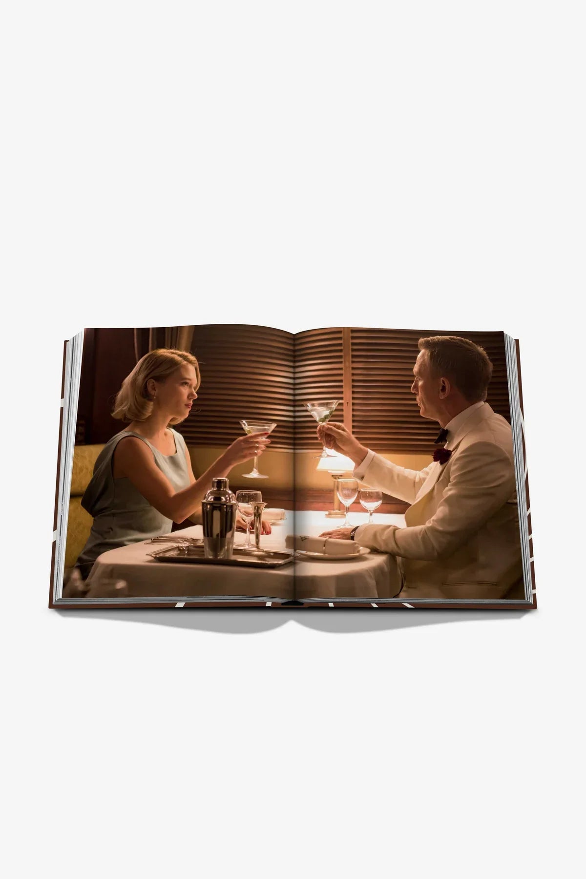ASSOULINE | JAMES BOND STYLE