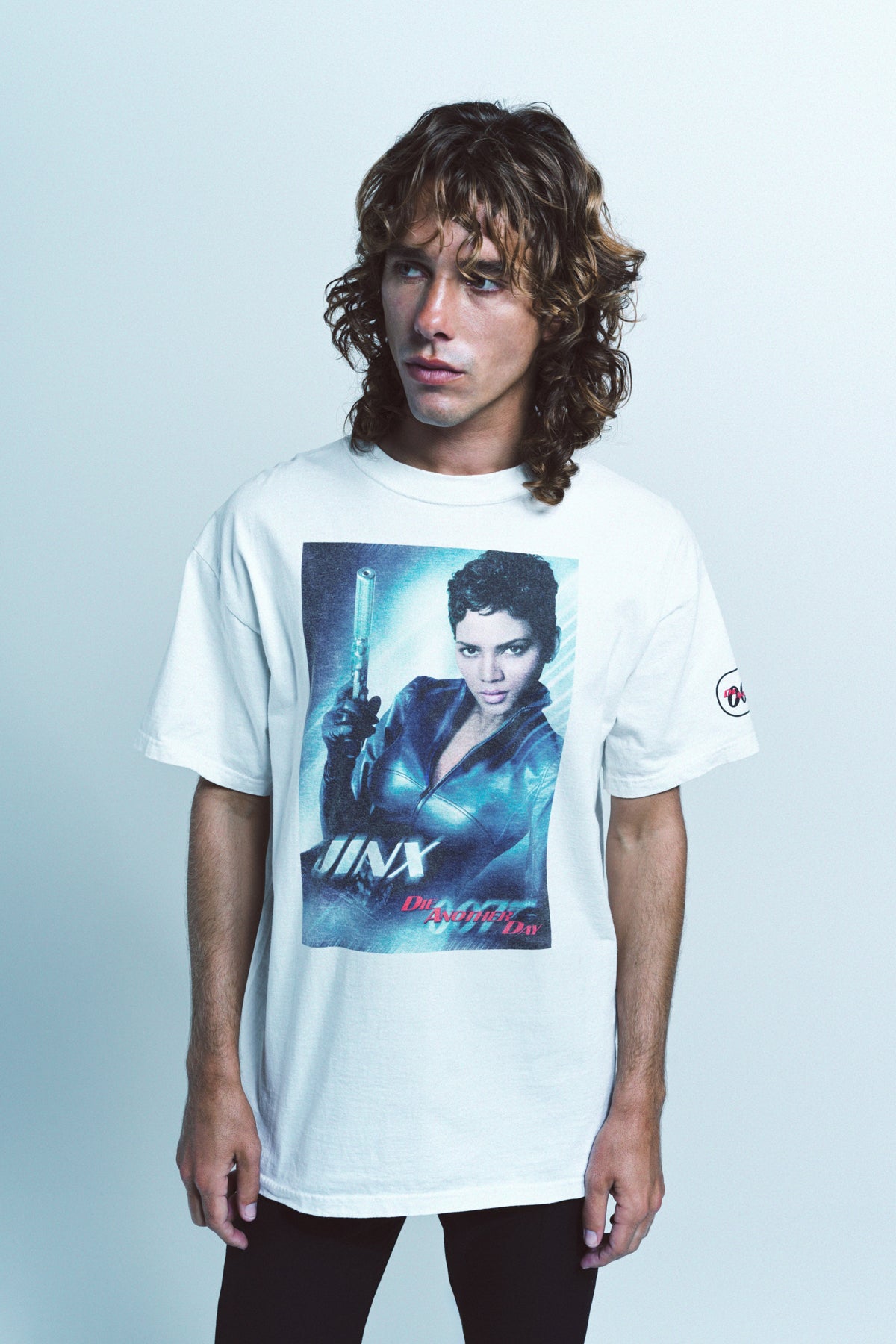 MAXFIELD VINTAGE | 2002 HALLE BERRY DIE ANOTHER DAY TEE