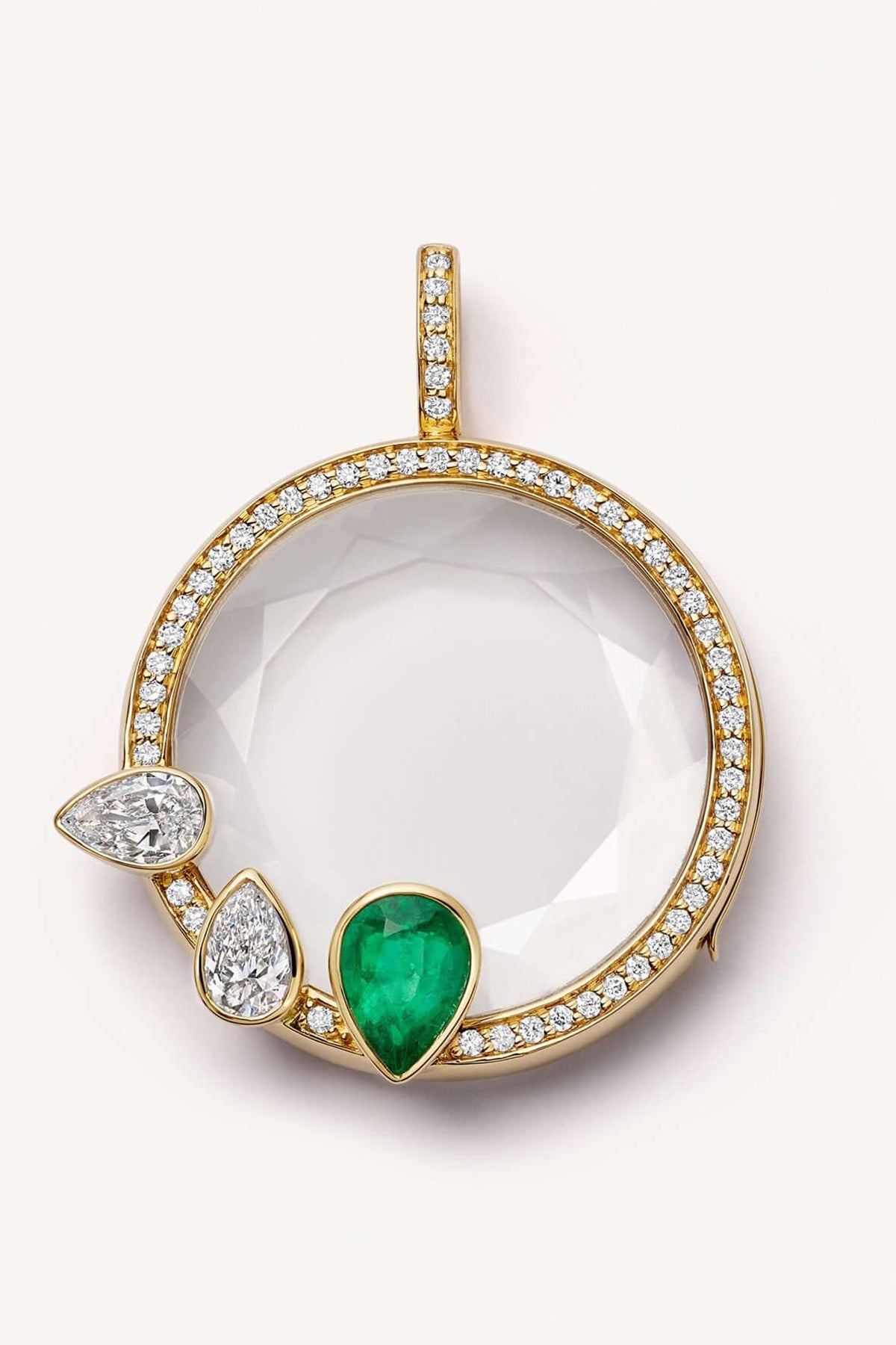 LOQUET LONDON | 18K GOLD ATHENA EMERALD PEAR DROP LOCKET
