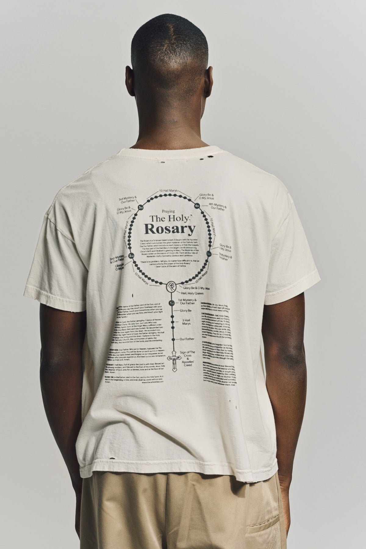WILLY CHAVARRIA | REFORMED PUTAS DESTROYED EASY TEE
