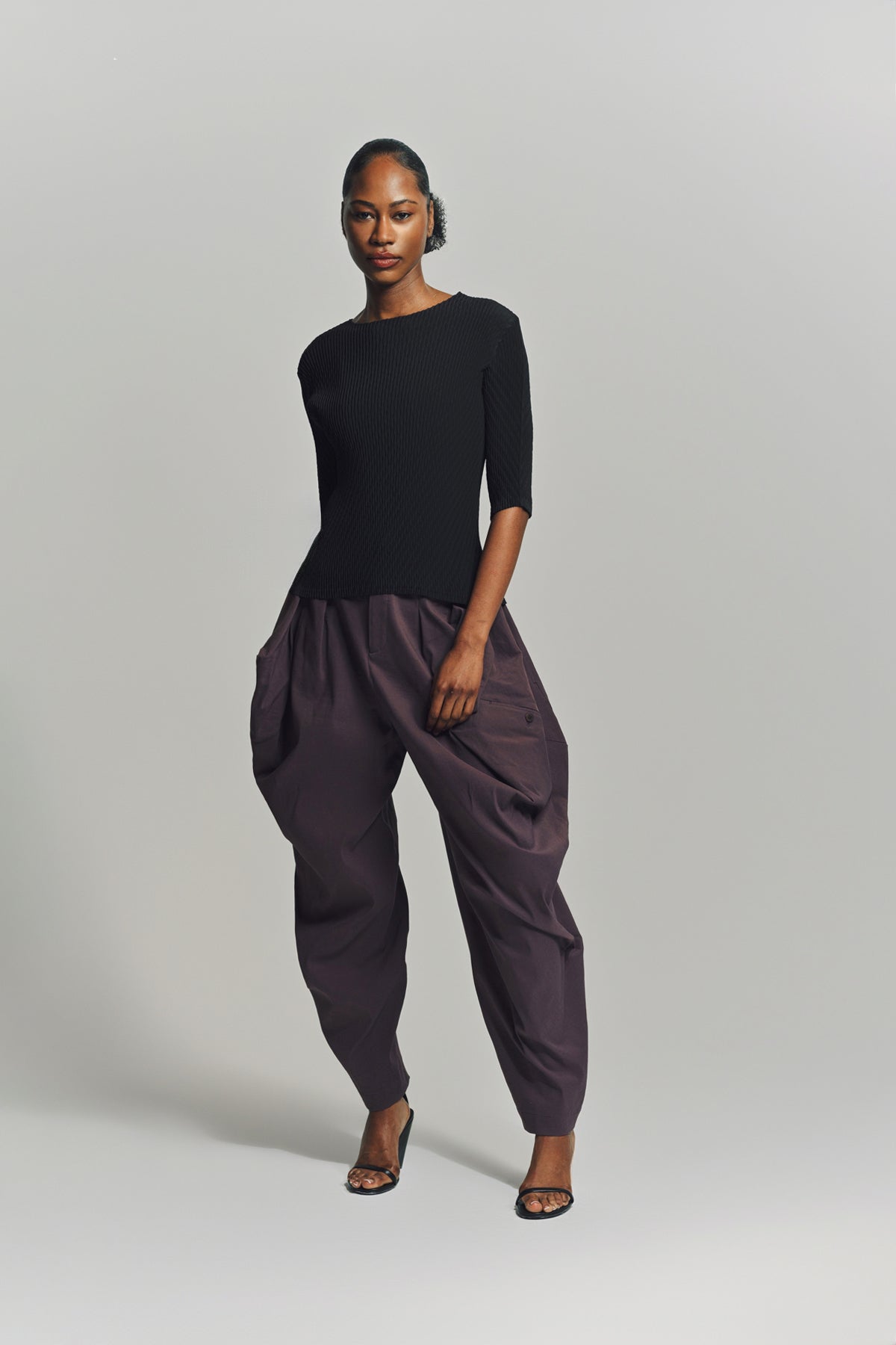ISSEY MIYAKE | RHOMBUS PLEATED LONG SLEEVE TOP