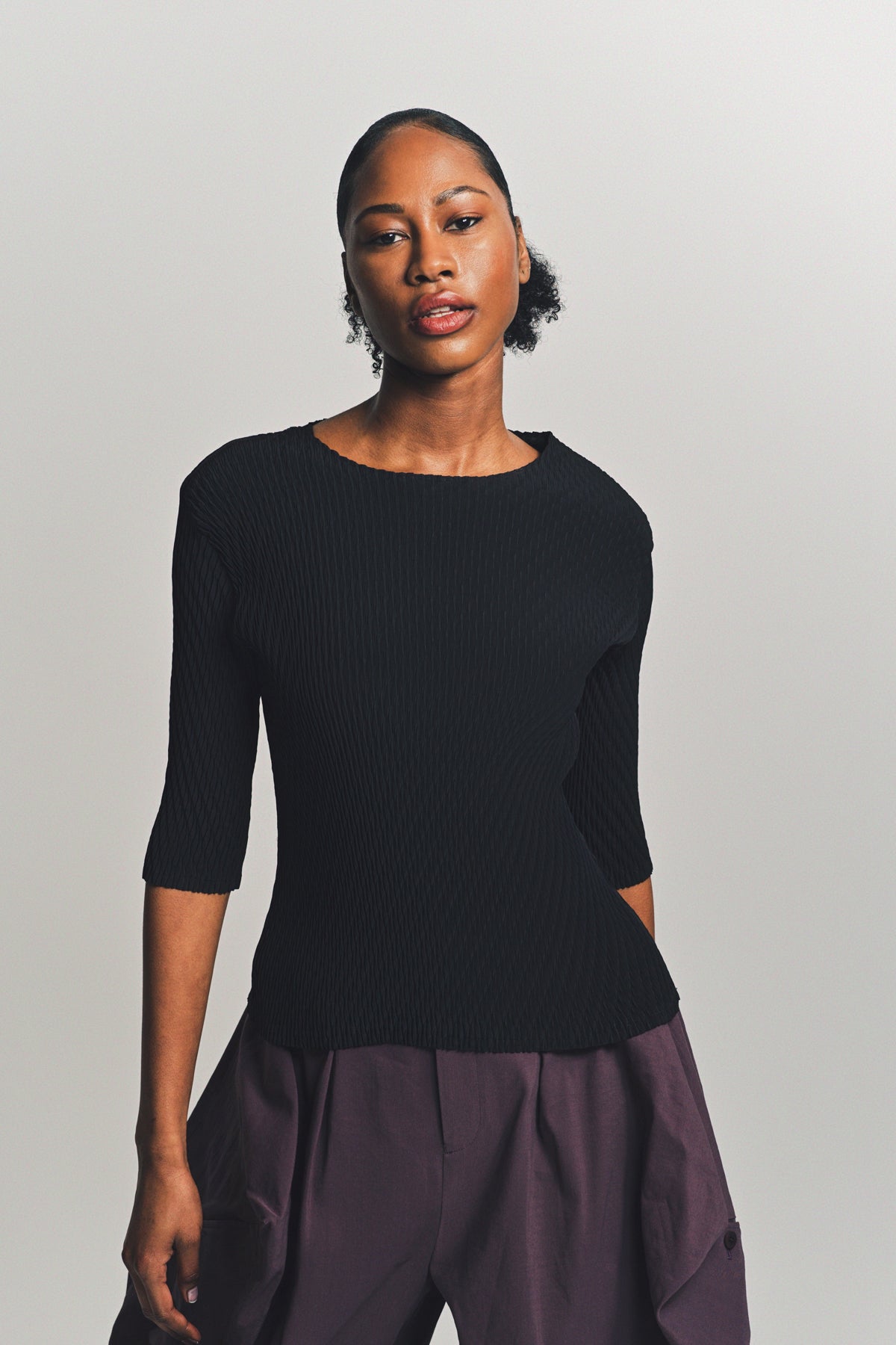 ISSEY MIYAKE | RHOMBUS PLEATED LONG SLEEVE TOP