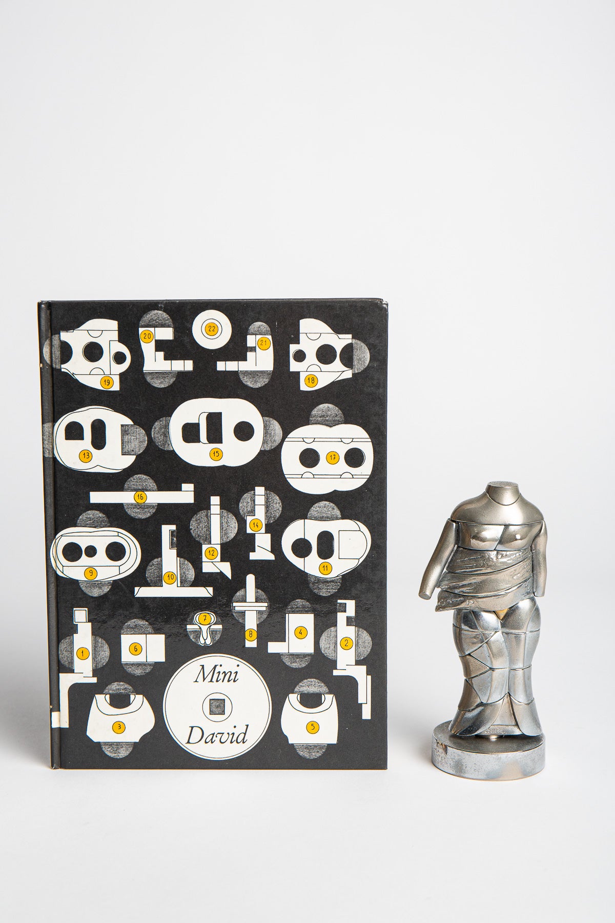 MAXFIELD PRIVATE COLLECTION | 1968 MINI CARIATIDE STATUE