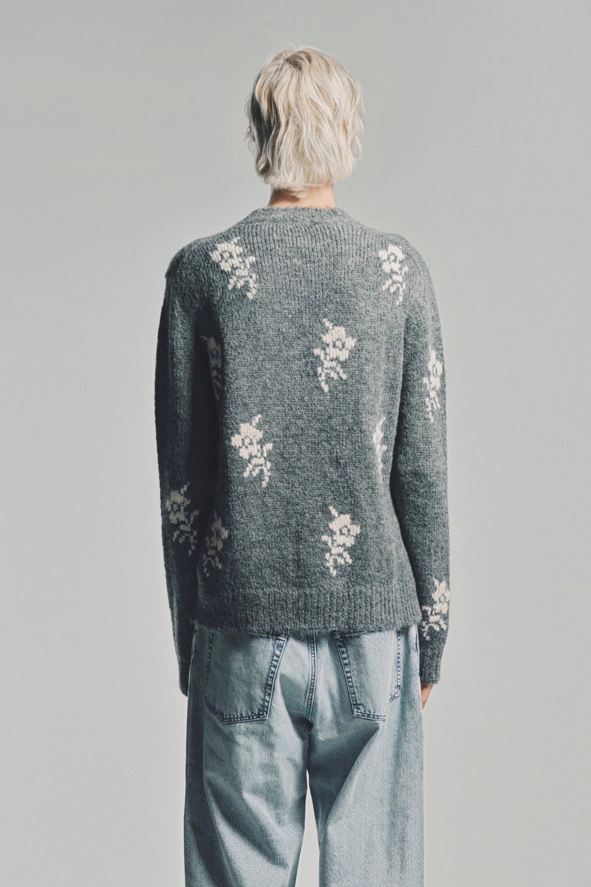 JIL SANDER | WOOL BLEND FLORAL SWEATER