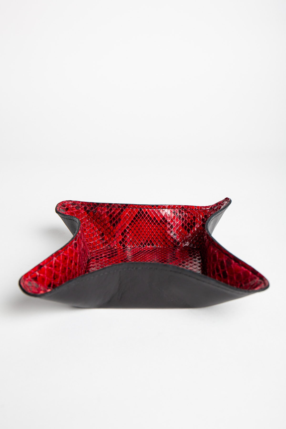 ELISABETH WEINSTOCK | QUEBEC TRAVEL VALET LARGE