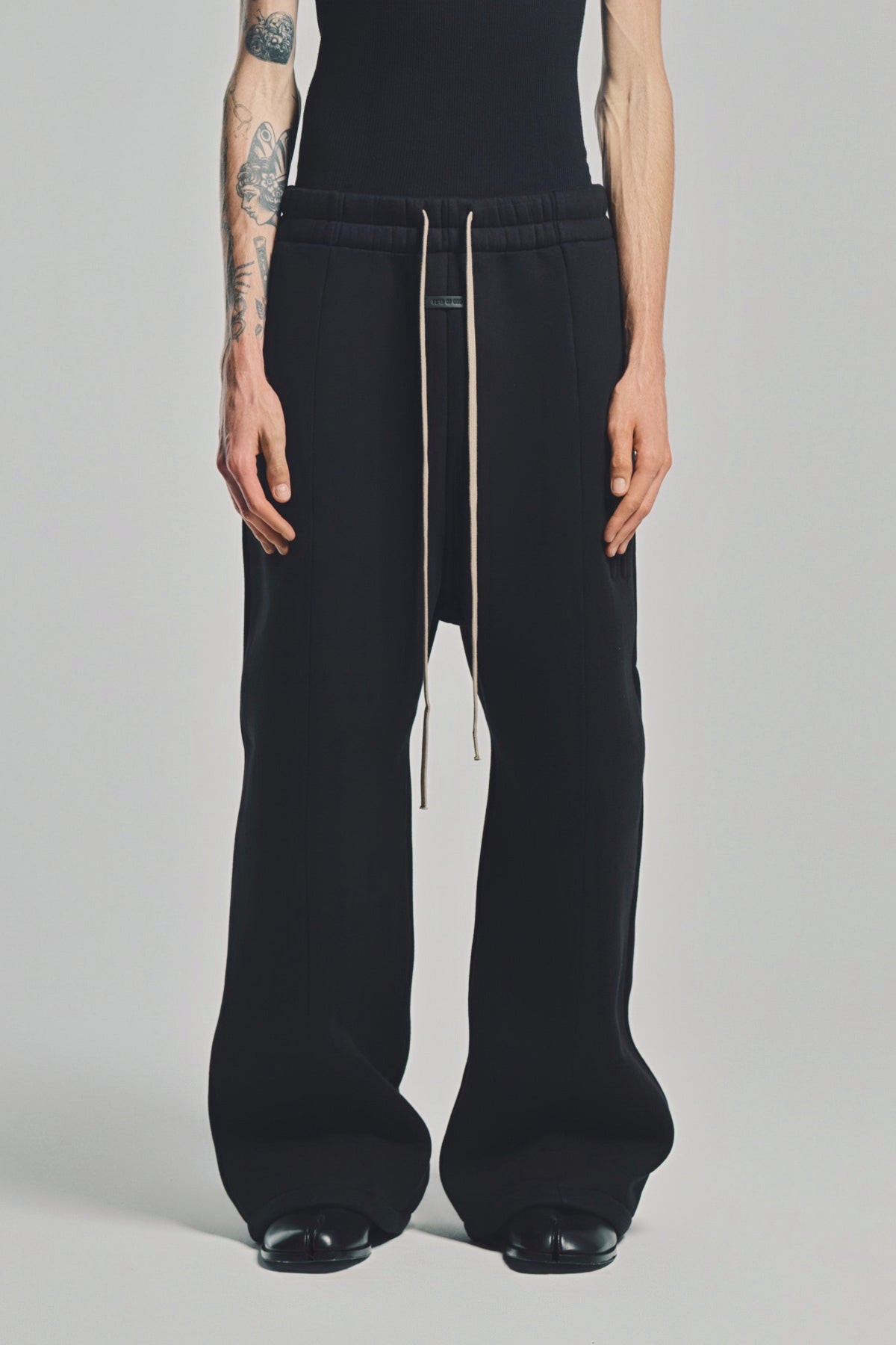 FEAR OF GOD | ATHLETICS WIDE LEG SWEATPANTS