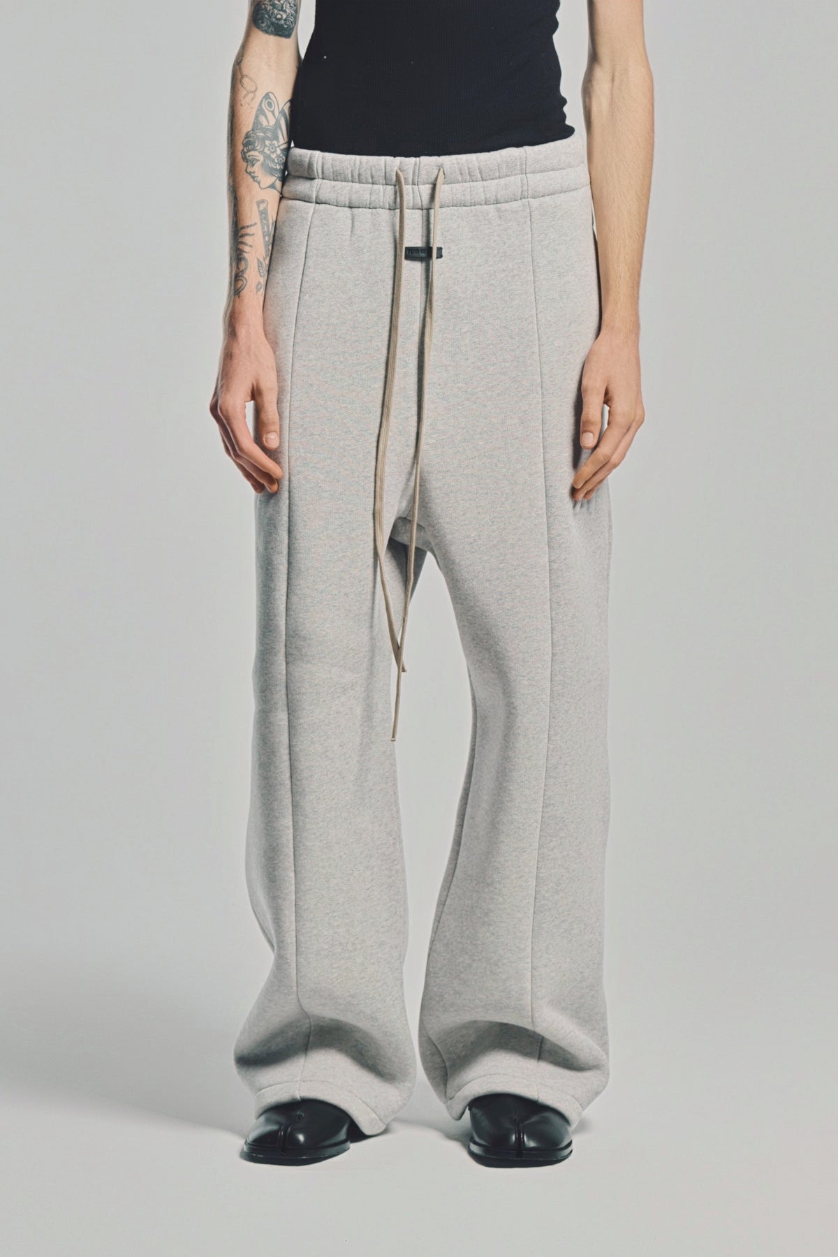 FEAR OF GOD | ATHLETICS WIDE LEG SWEATPANTS
