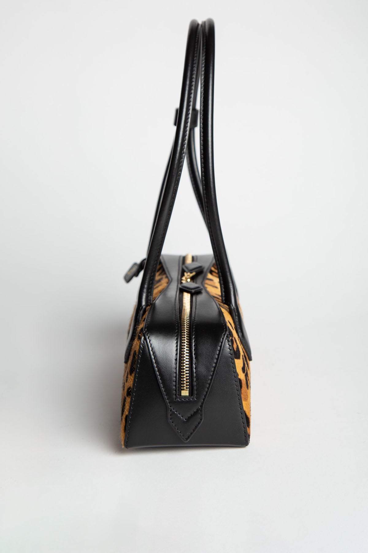 ALAÏA | LE TECKEL MEDIUM BAG IN LEOPARD HAIRCALF