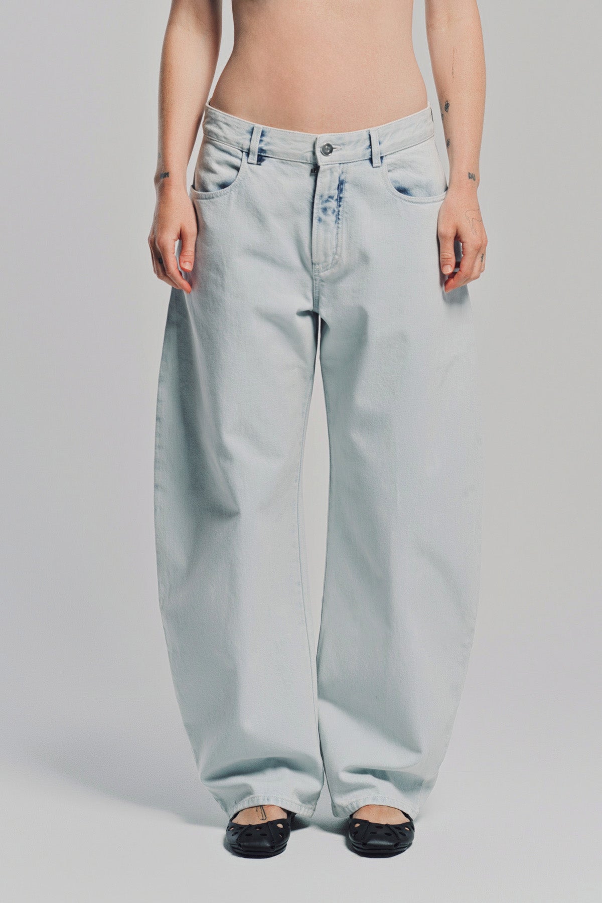 ALAÏA | LOW WAIST ROUND JEANS