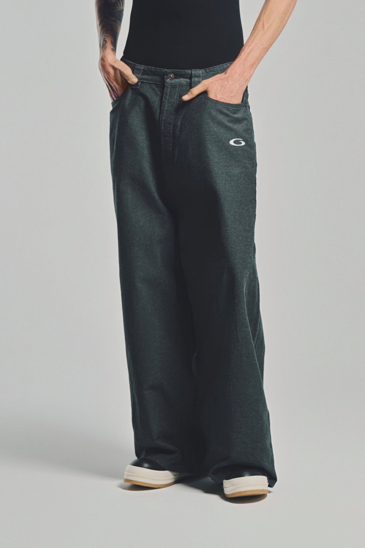 BALENCIAGA | OVERSIZE BAGGY JEANS